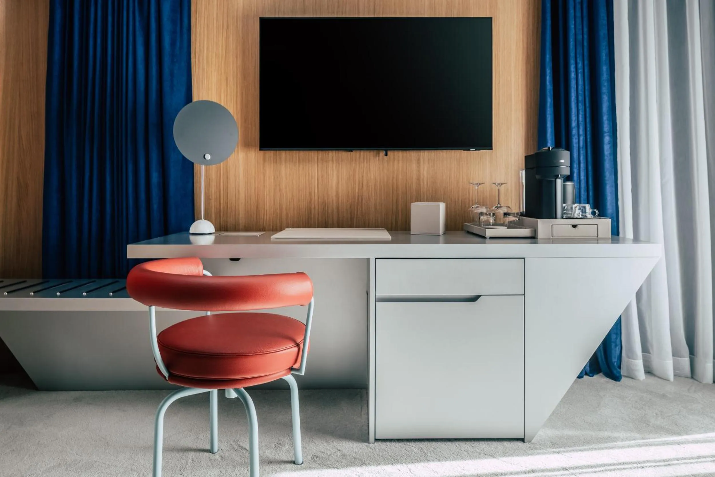 Bedroom in Met Boutique Hotel