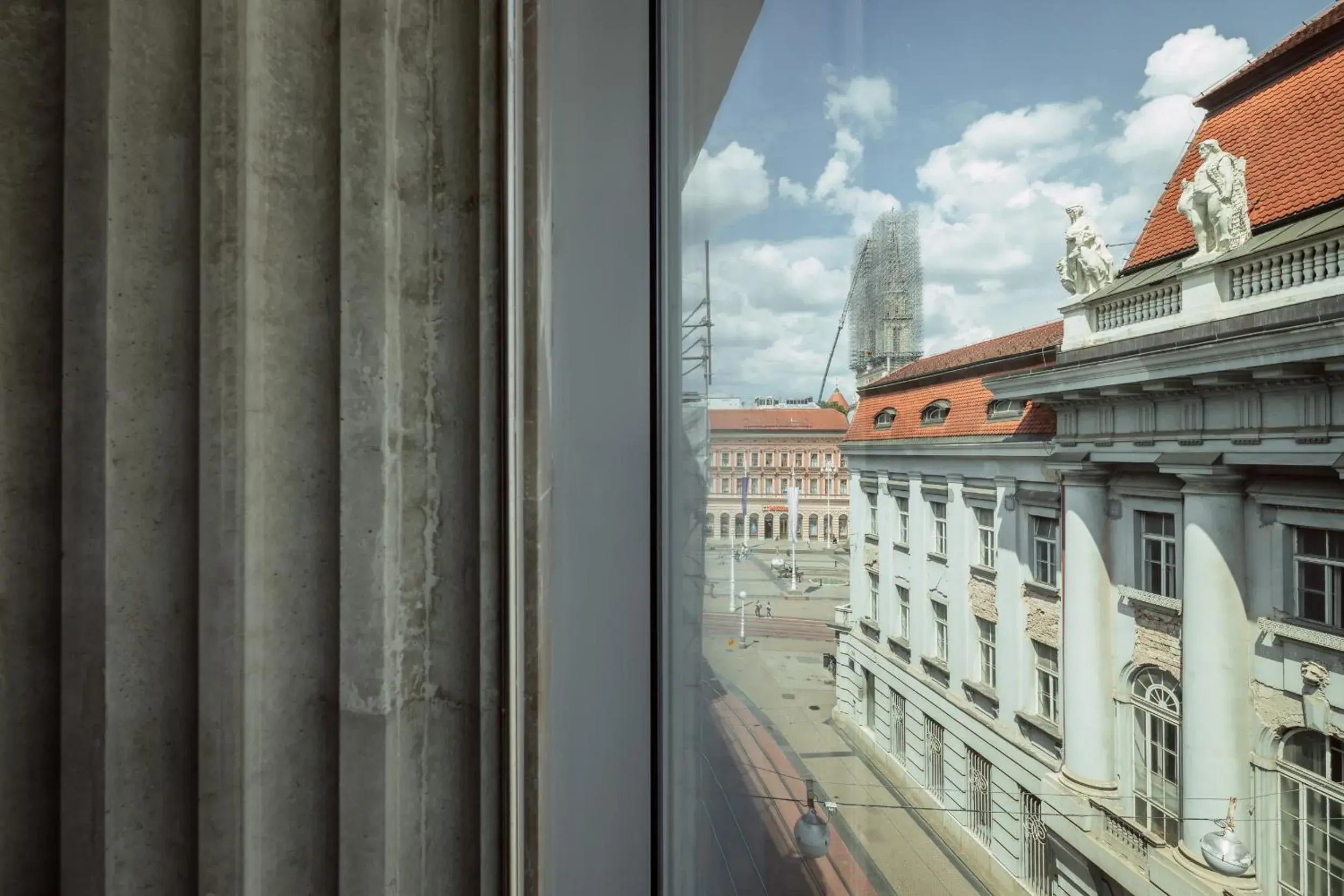 City view in Met Boutique Hotel City view in Met Boutique Hotel