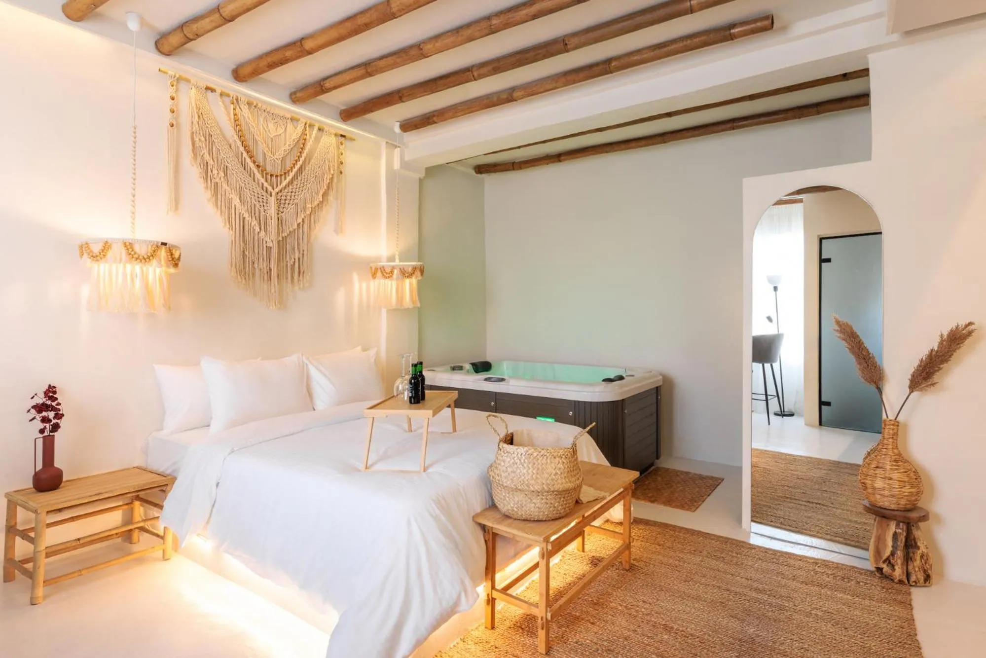 Photo of the whole room, Bed in Marabou Unique Stay