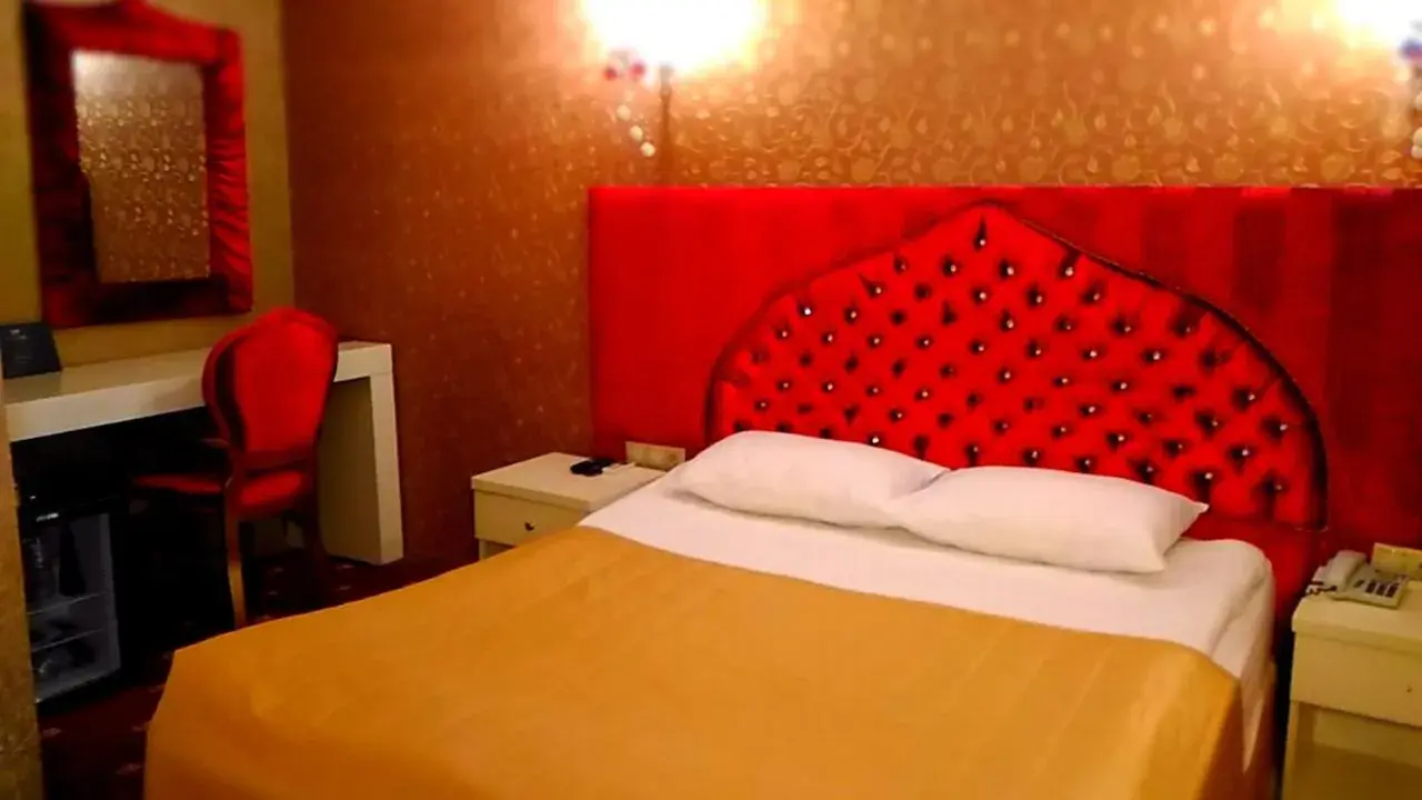Standard Double Room - single occupancy in SARR TAC MAHAL HOTEl Standard Double Room - single occupancy in SARR TAC MAHAL HOTEl