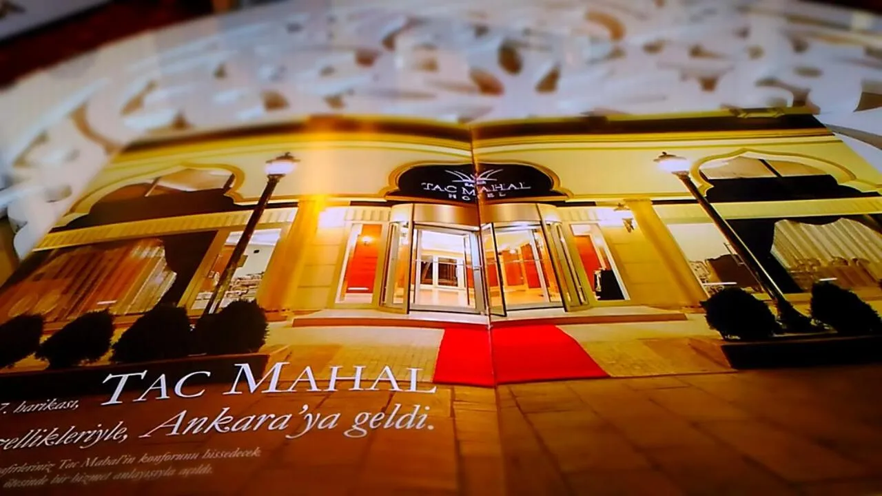 SARR TAC MAHAL HOTEl