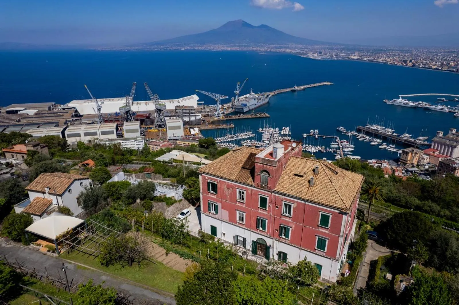 Property building in Relais al Castello
