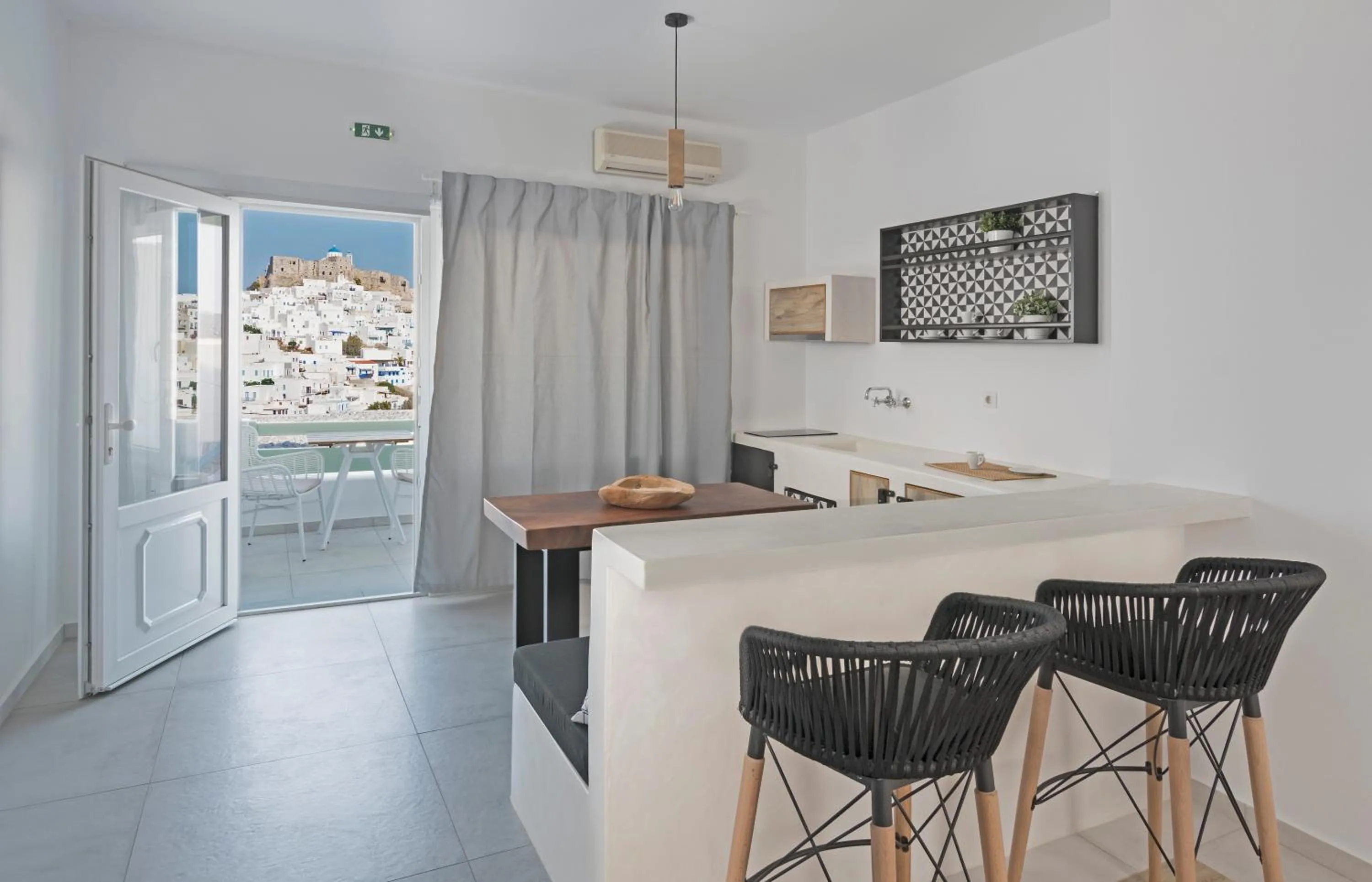 Seating area in Anatoli Luxury Studios & Suites