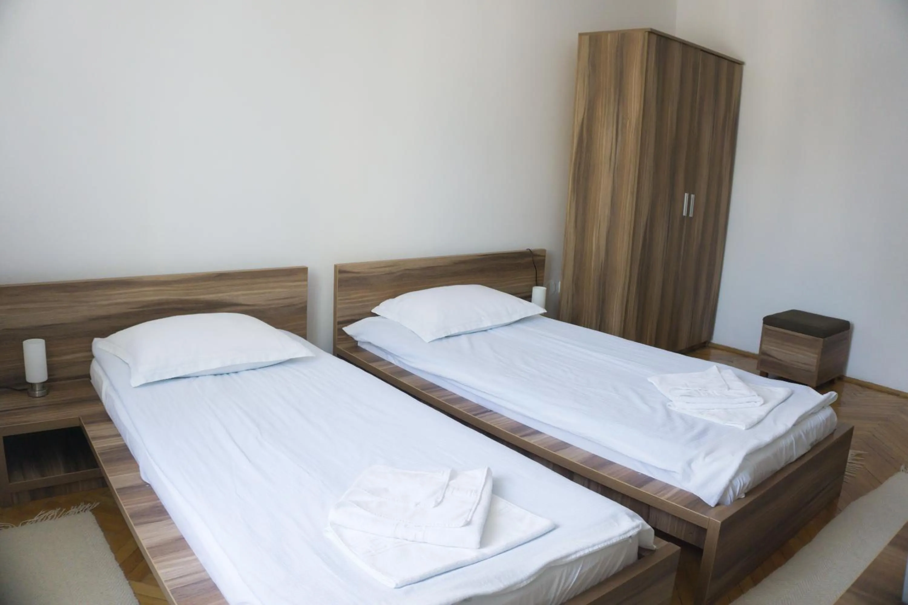 Bedroom, Bed in Hotel Merkur