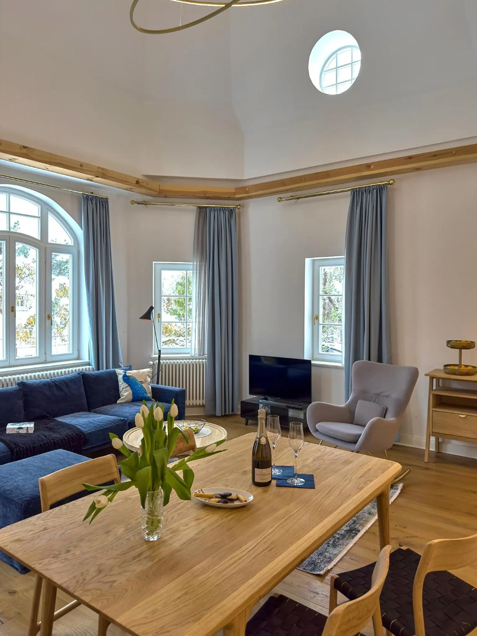 TV and multimedia in Pineblue Villas