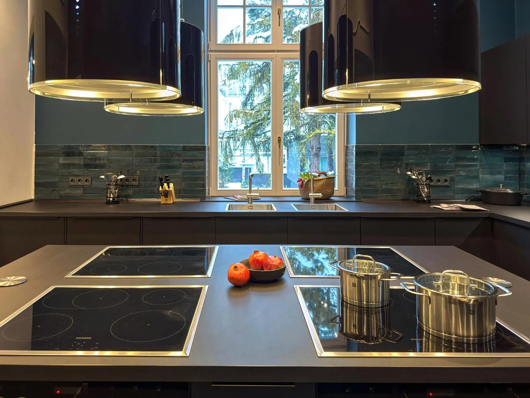 Communal kitchen in Pineblue Villas