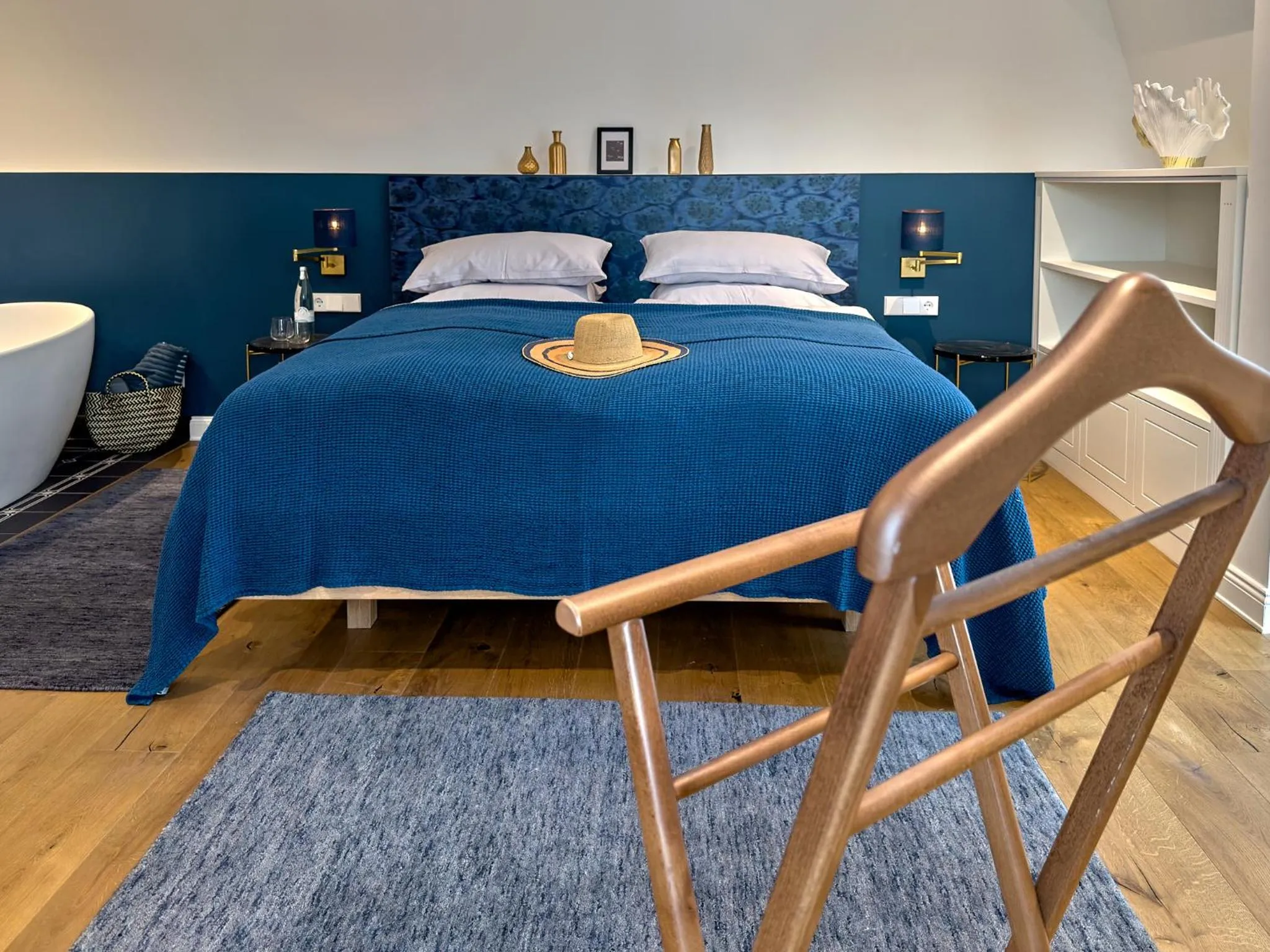 Bed in Pineblue Villas