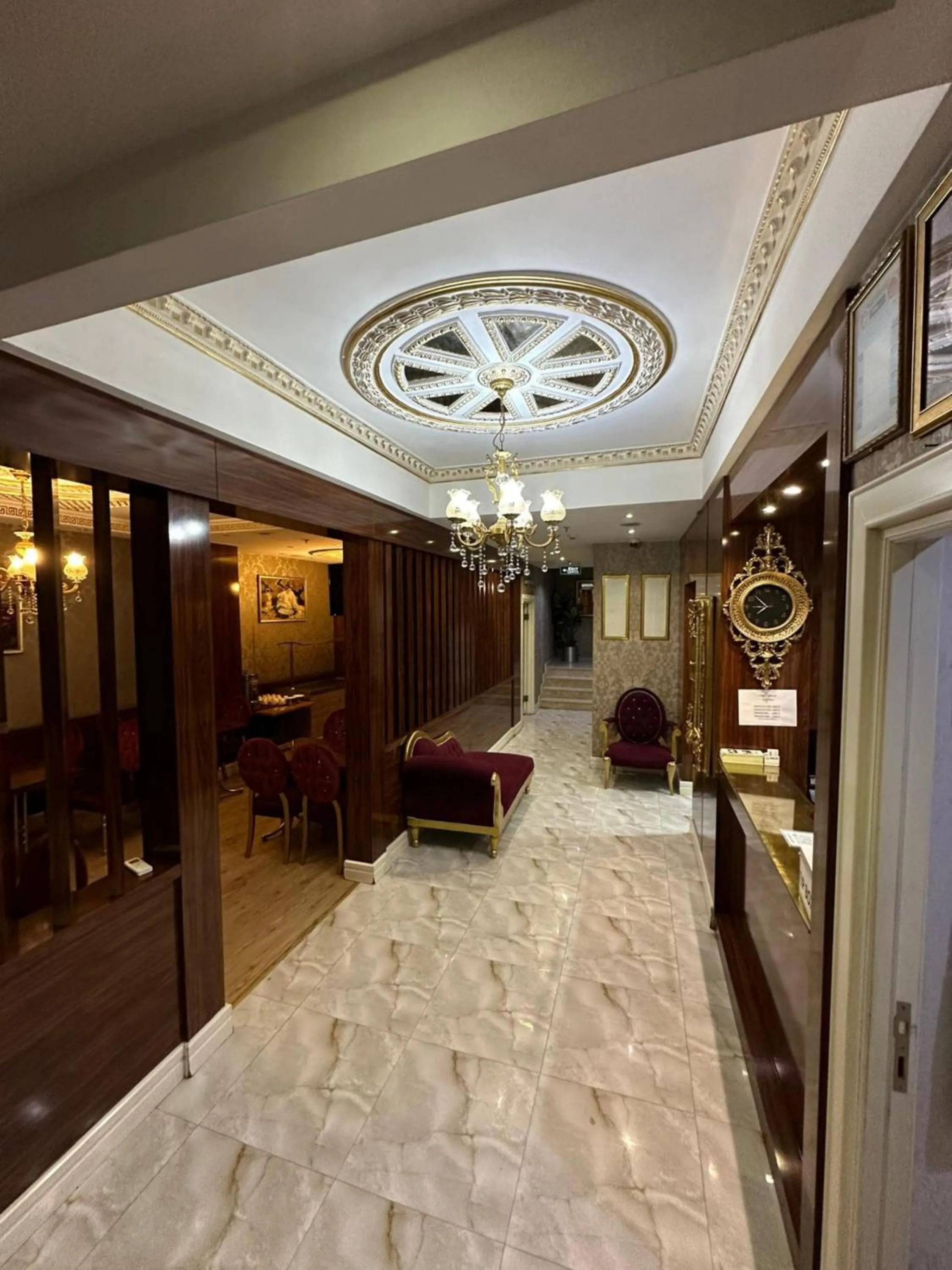 Lobby or reception in Sahra Airport Hotel