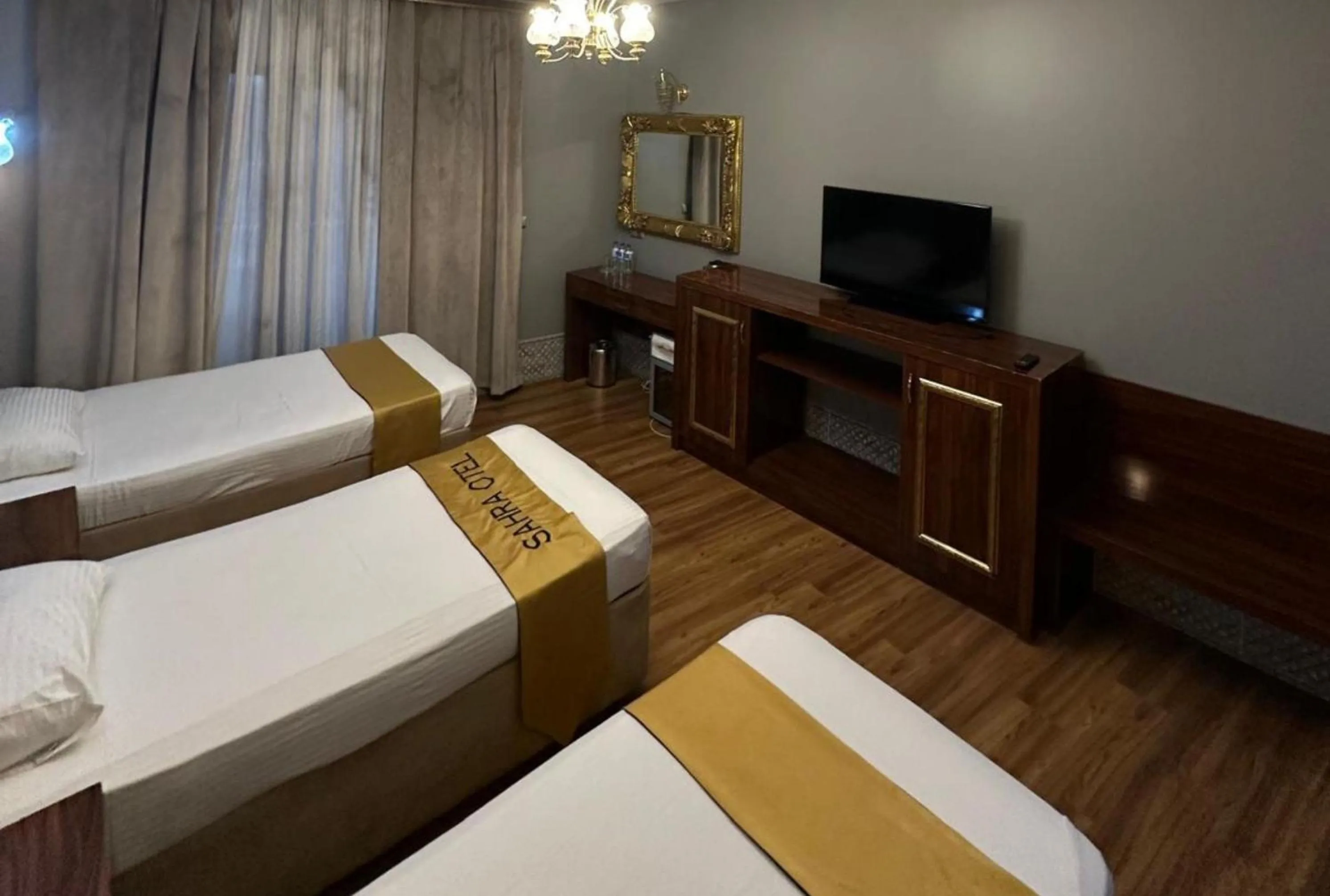 Bed in Sahra Airport Hotel