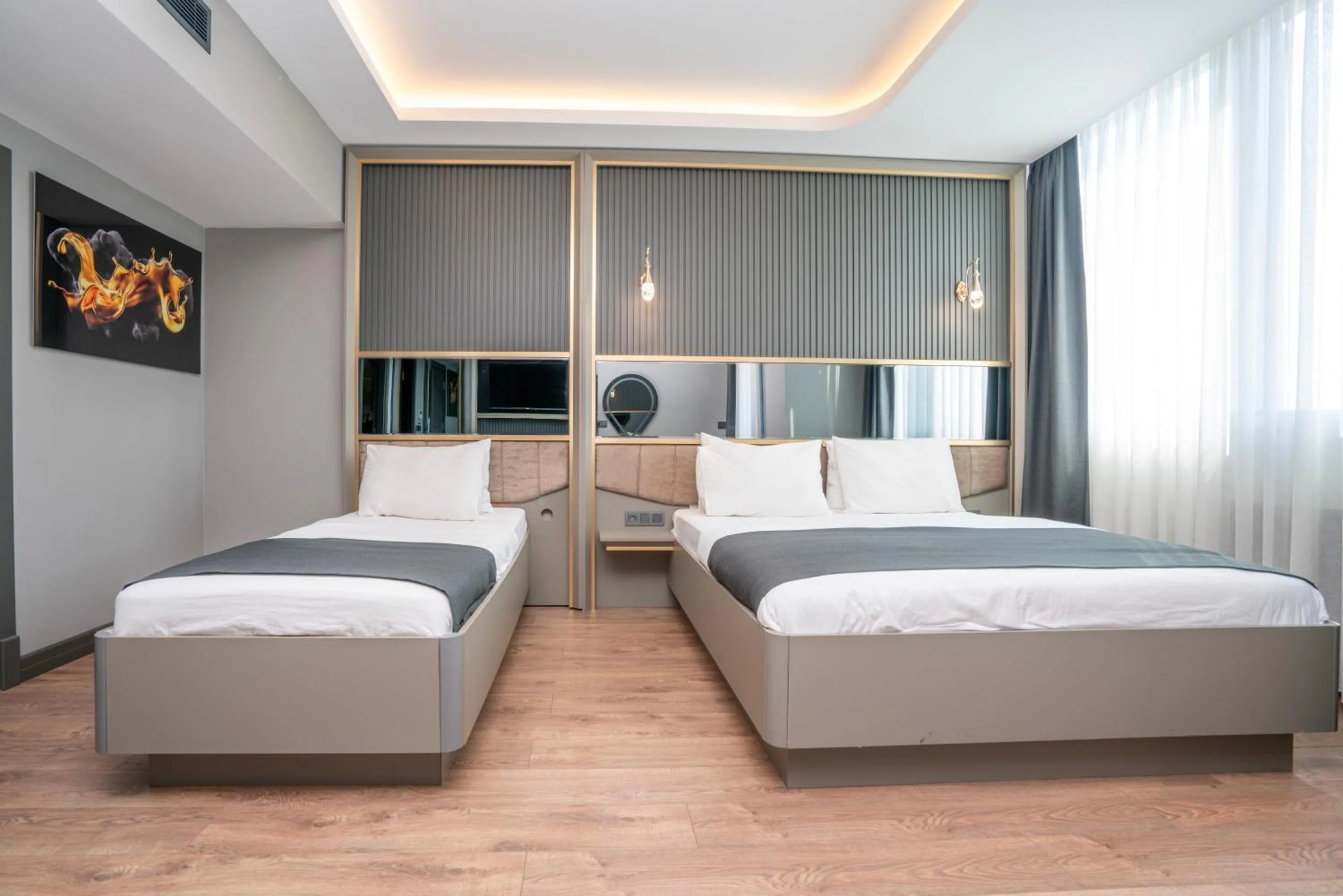 Bed in 216 Ruby Suite