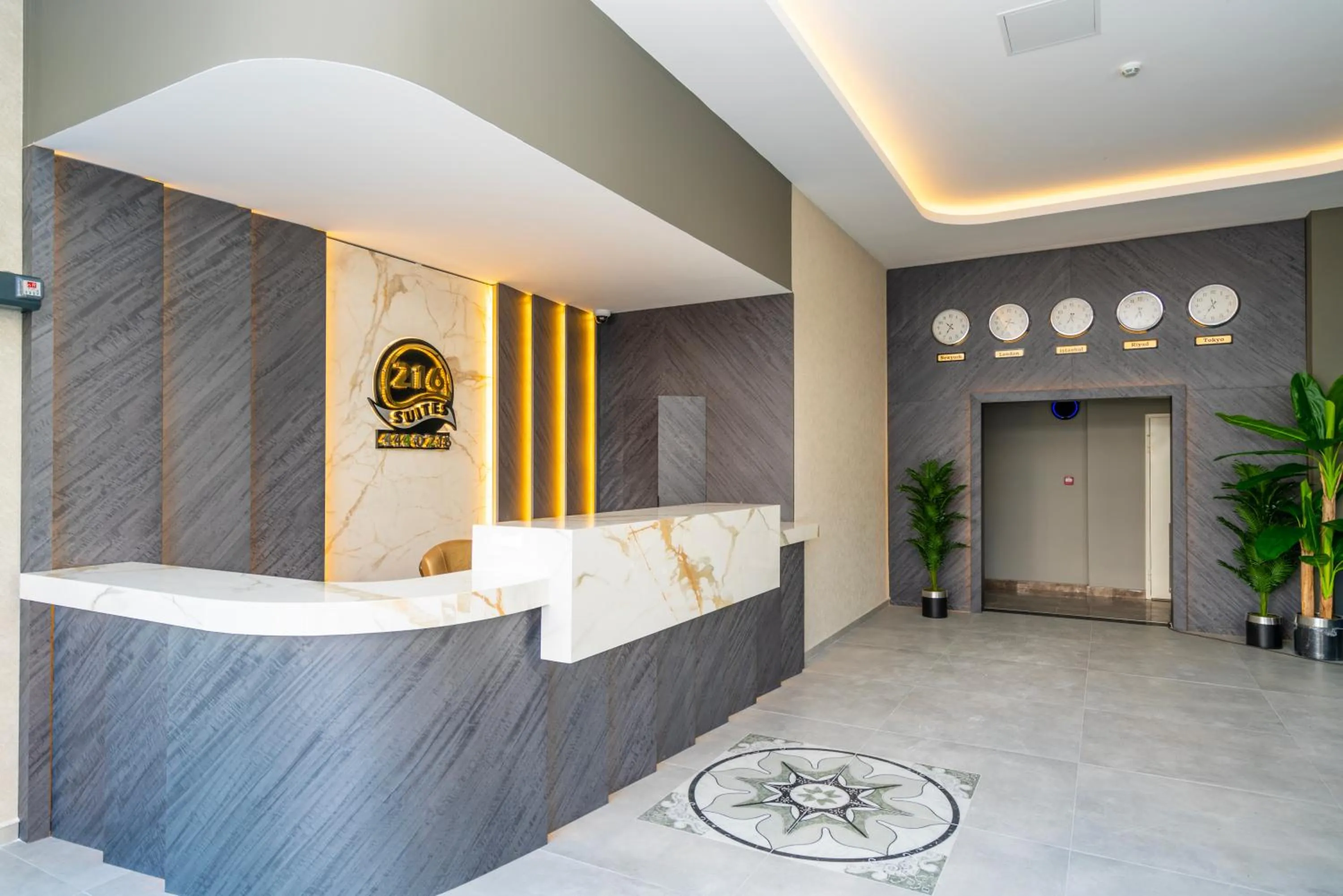 Lobby or reception in 216 Ruby Suite