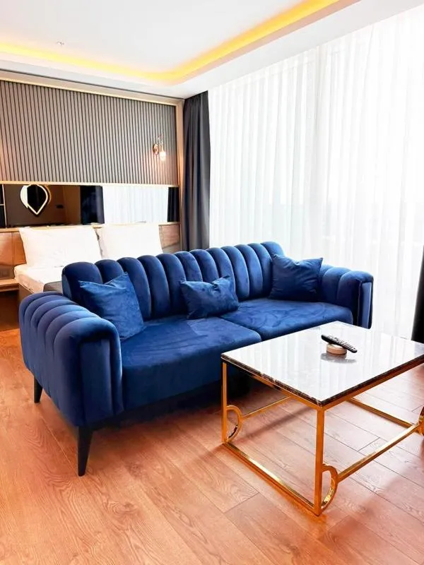 Seating area in 216 Ruby Suite