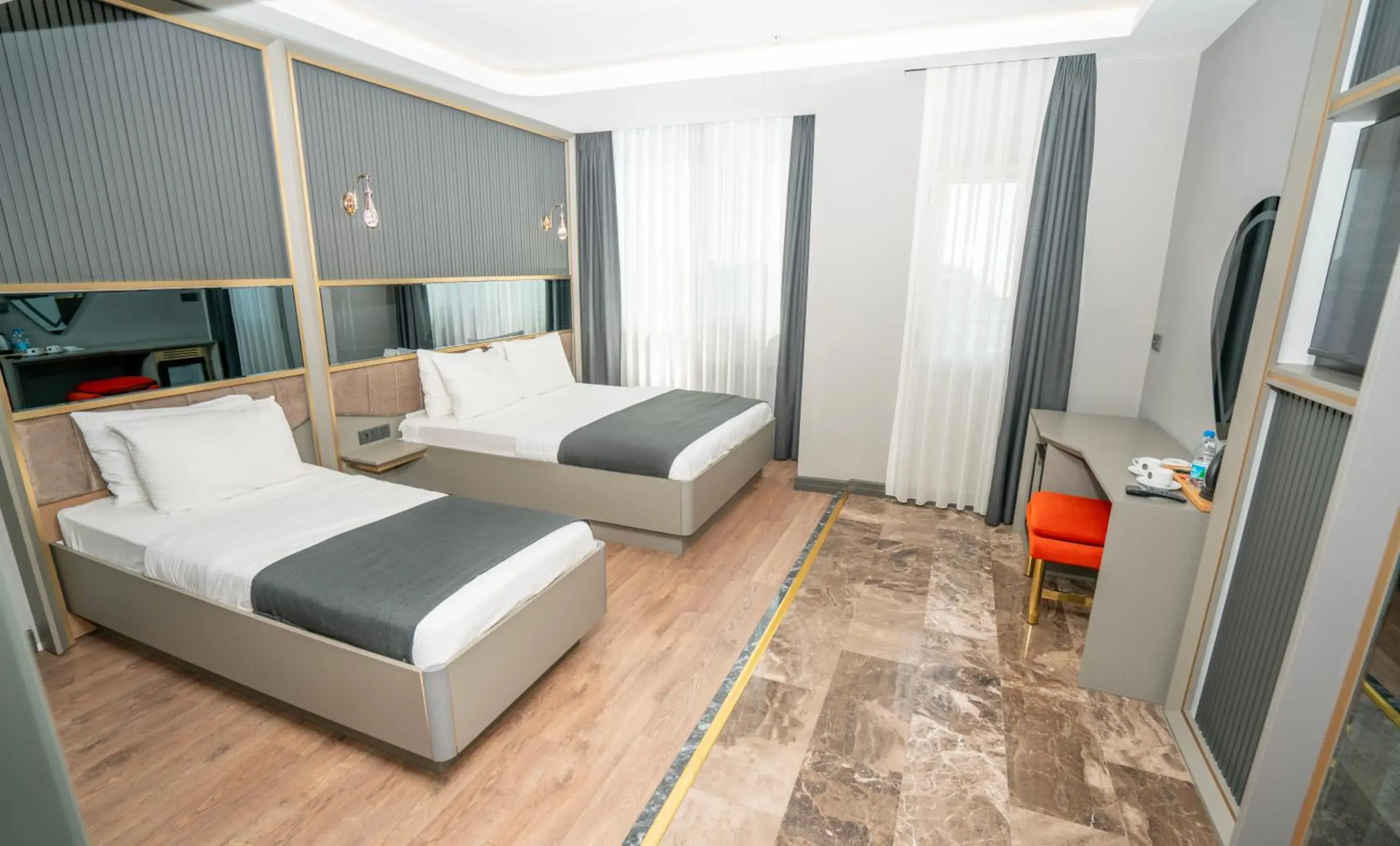 Economy Double or Twin Room - single occupancy in 216 Ruby Suite Economy Double or Twin Room - single occupancy in 216 Ruby Suite