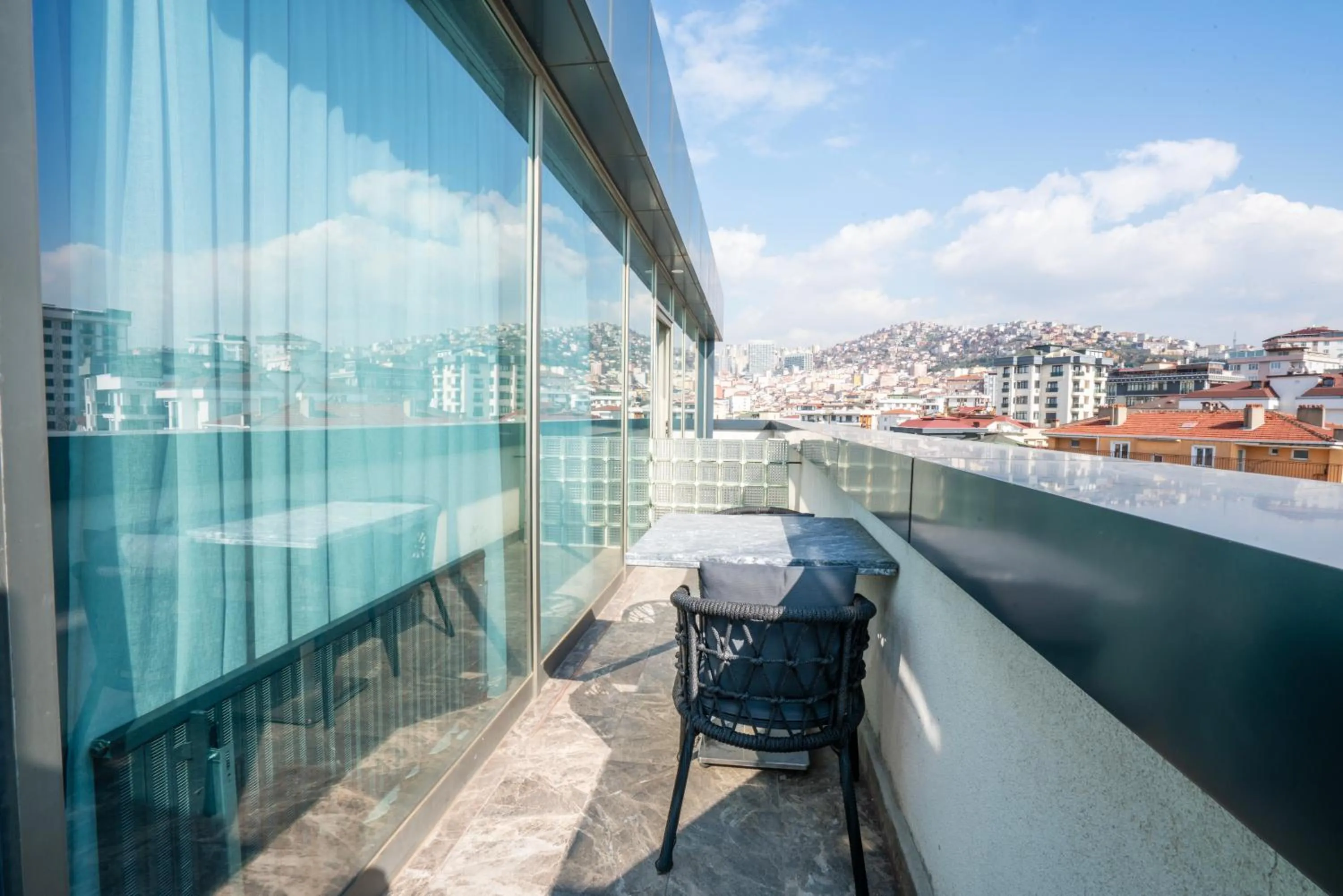 Balcony/Terrace in 216 Ruby Suite