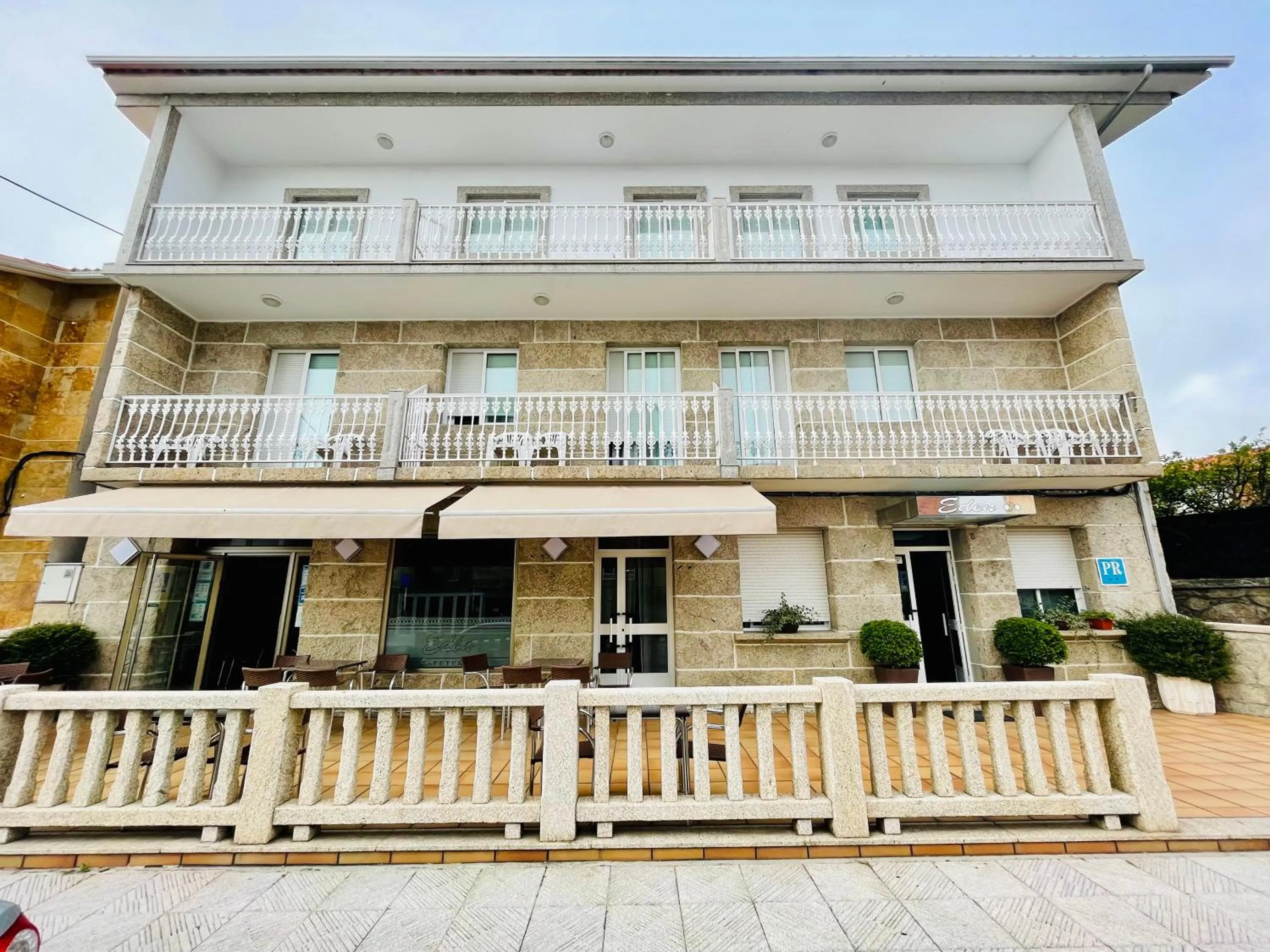 Hostal Eden