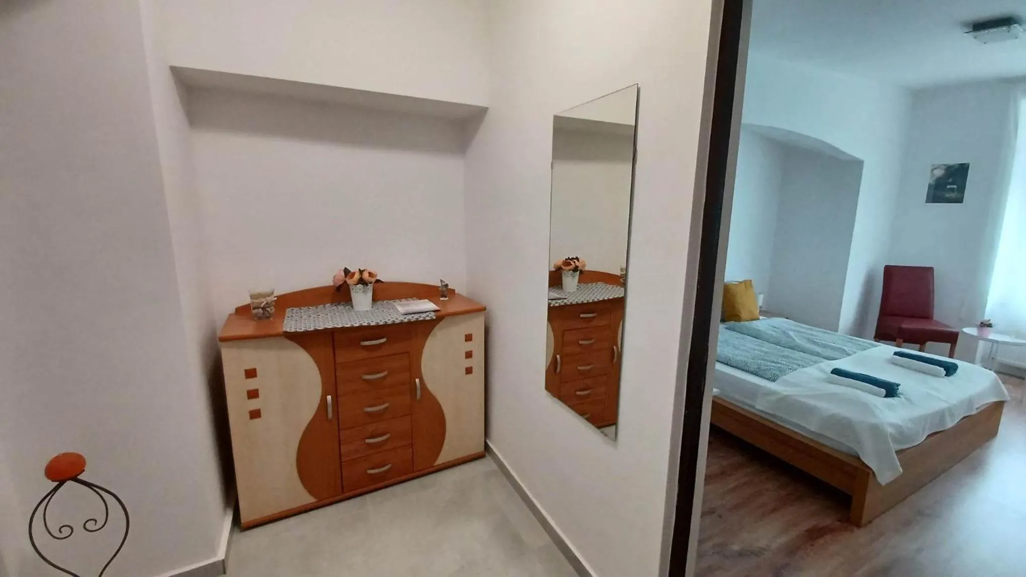 Property building, Bed in Milla Apartmanok