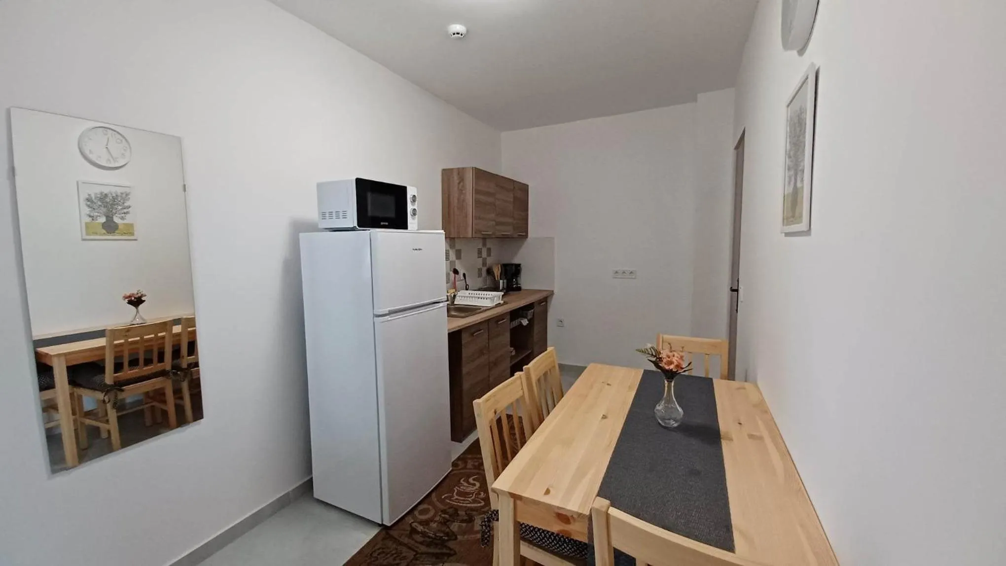 Kitchen or kitchenette in Milla Apartmanok