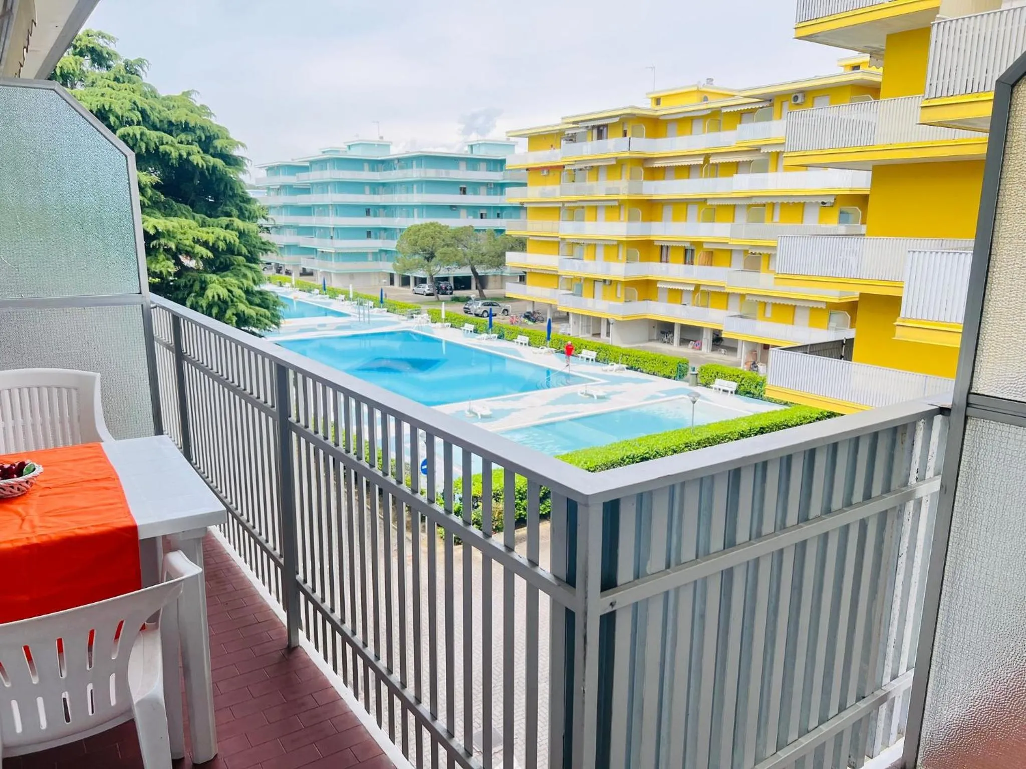 Lovely studio for poolside lovers