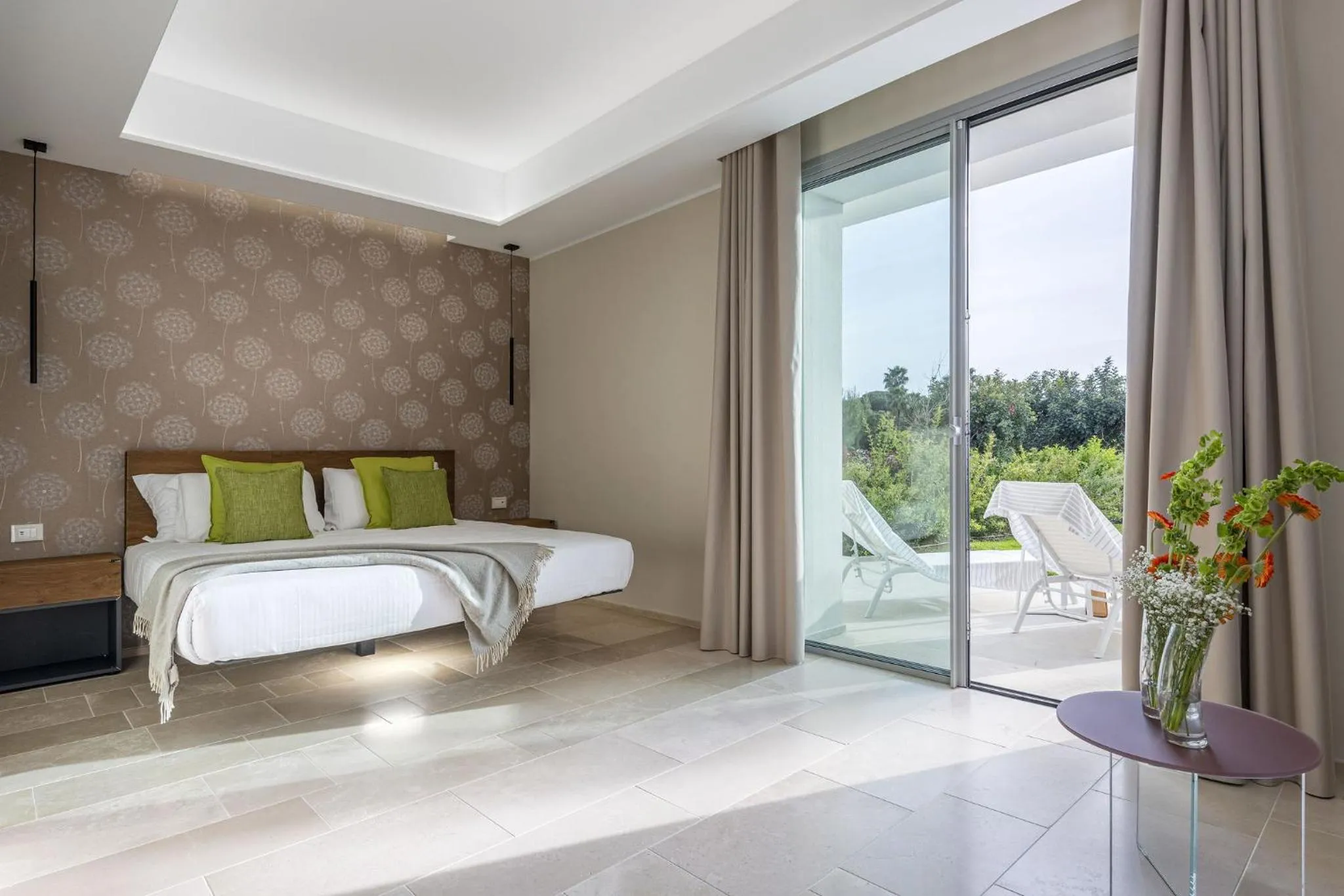 Bed in Torre Assunta Hotel