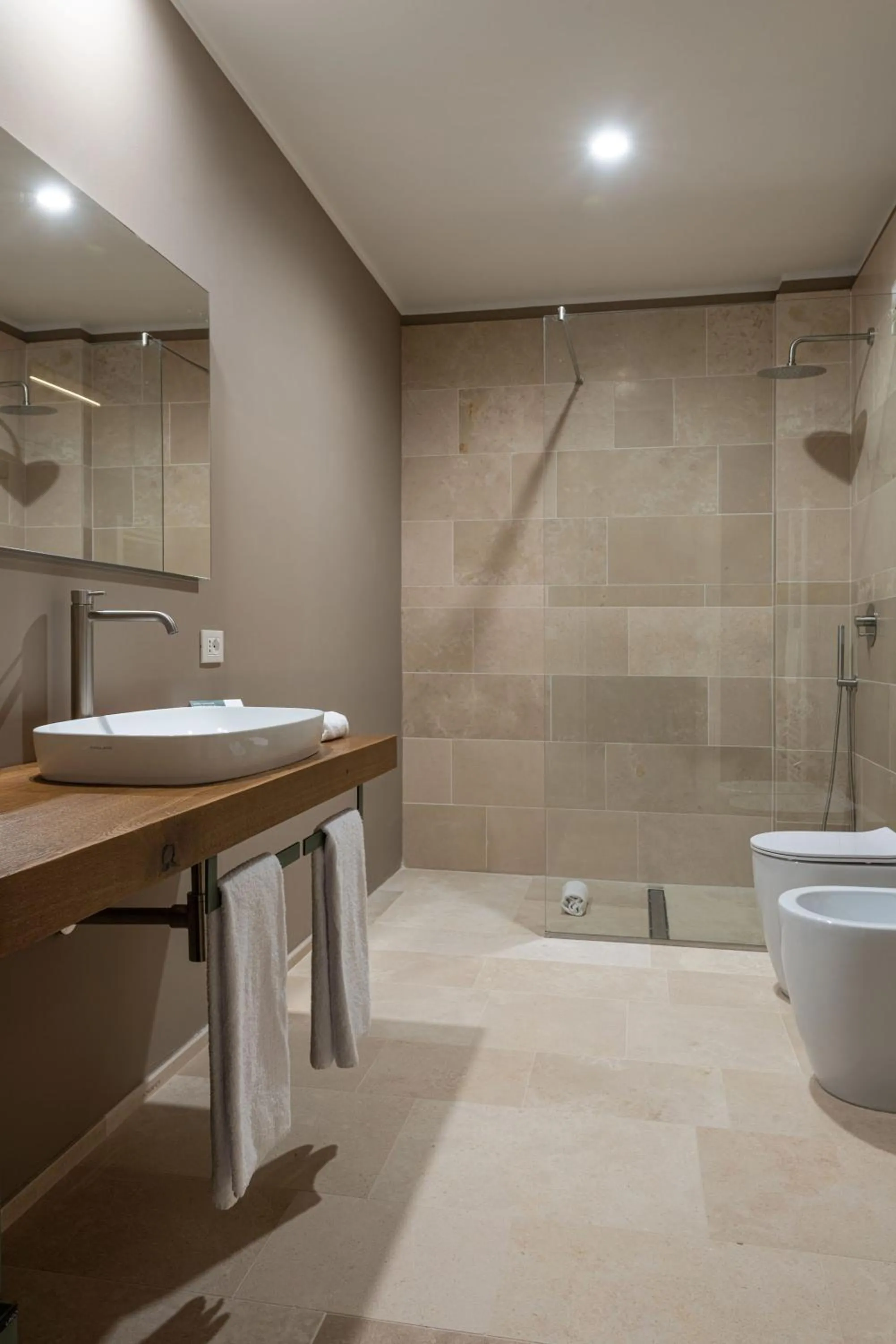 Shower in Torre Assunta Hotel