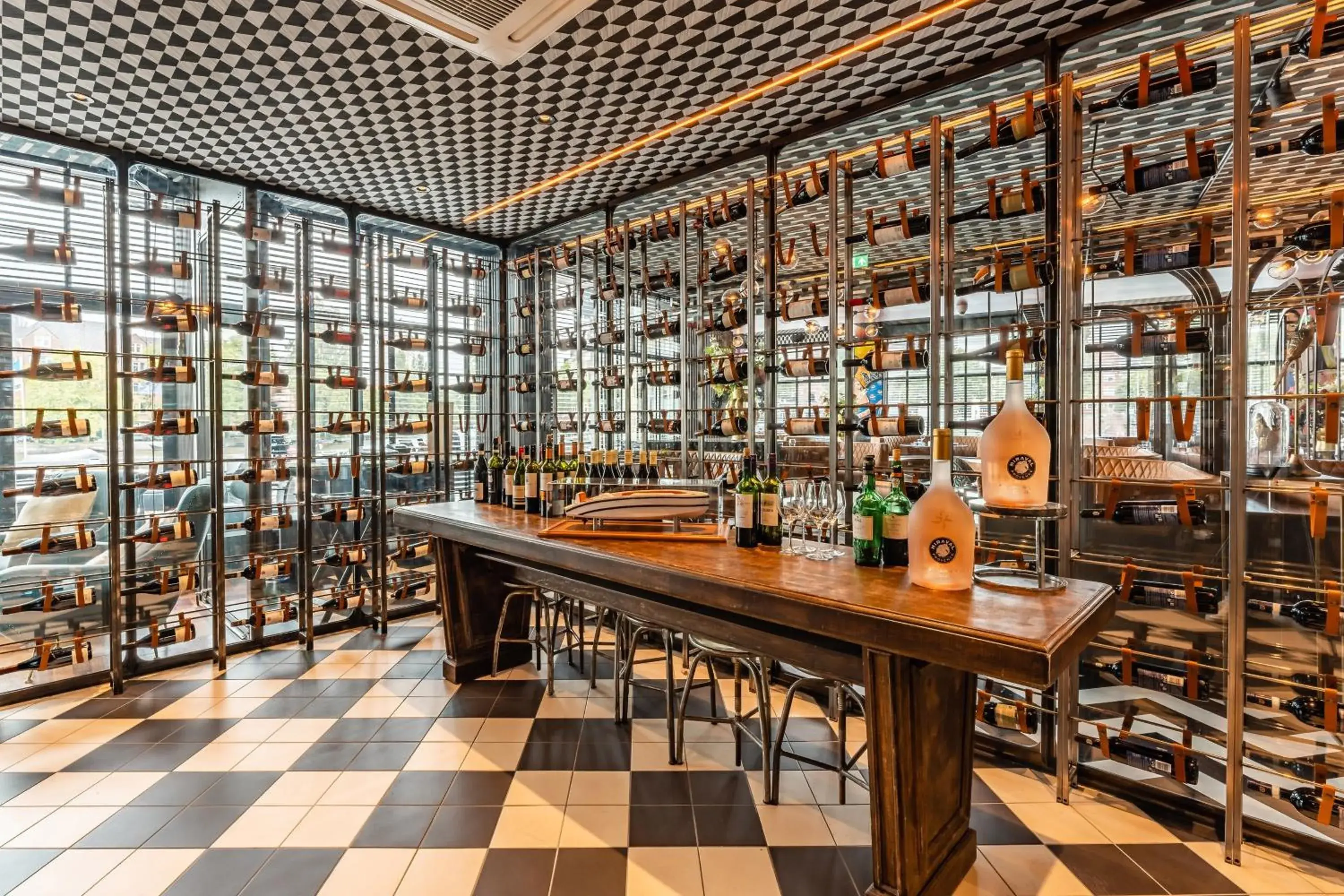 Restaurant/places to eat in Apollo Hotel Amsterdam, a Tribute Portfolio Hotel Restaurant/places to eat in Apollo Hotel Amsterdam, a Tribute Portfolio Hotel