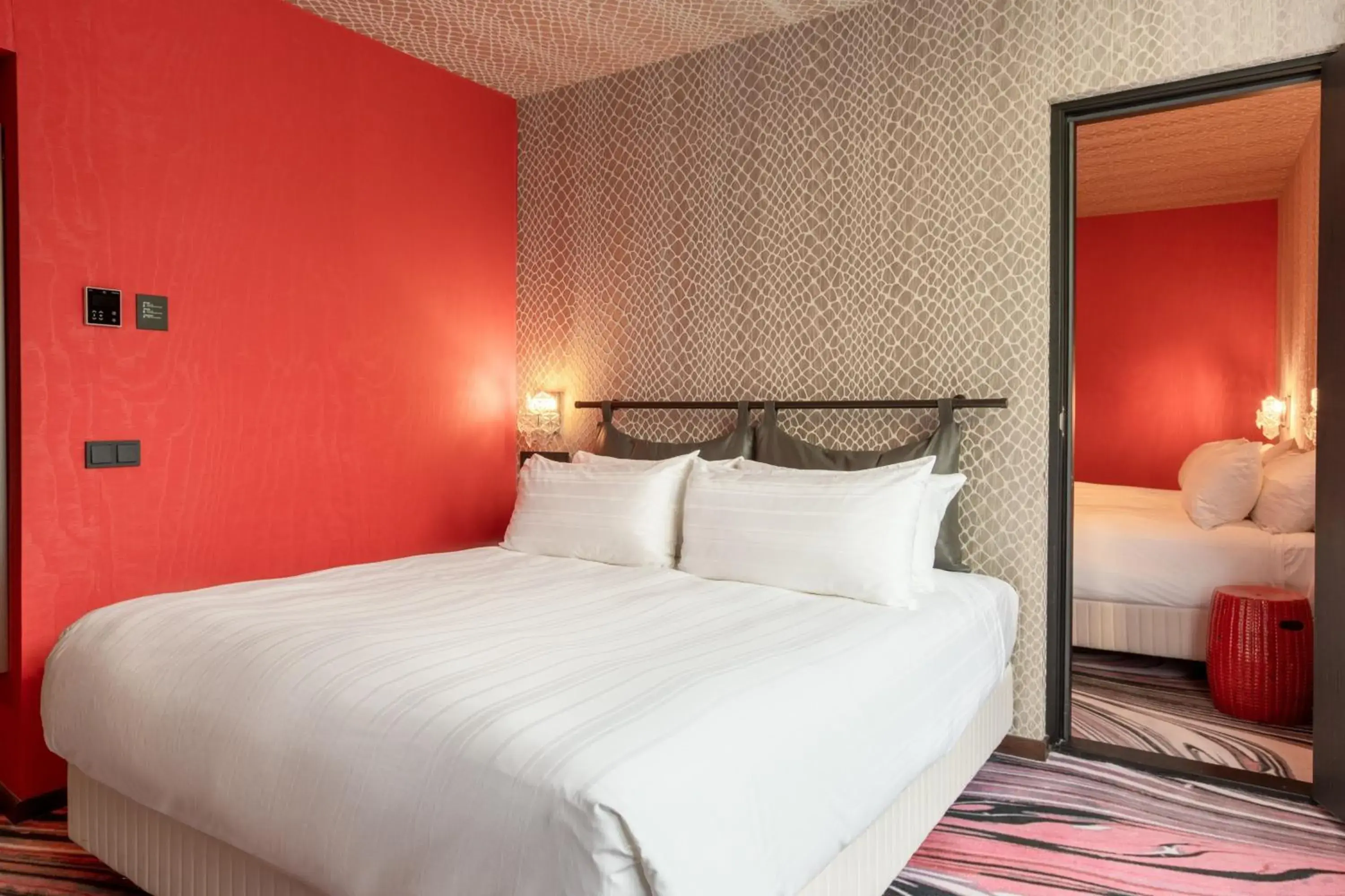 Photo of the whole room, Bed in Apollo Hotel Amsterdam, a Tribute Portfolio Hotel Photo of the whole room, Bed in Apollo Hotel Amsterdam, a Tribute Portfolio Hotel