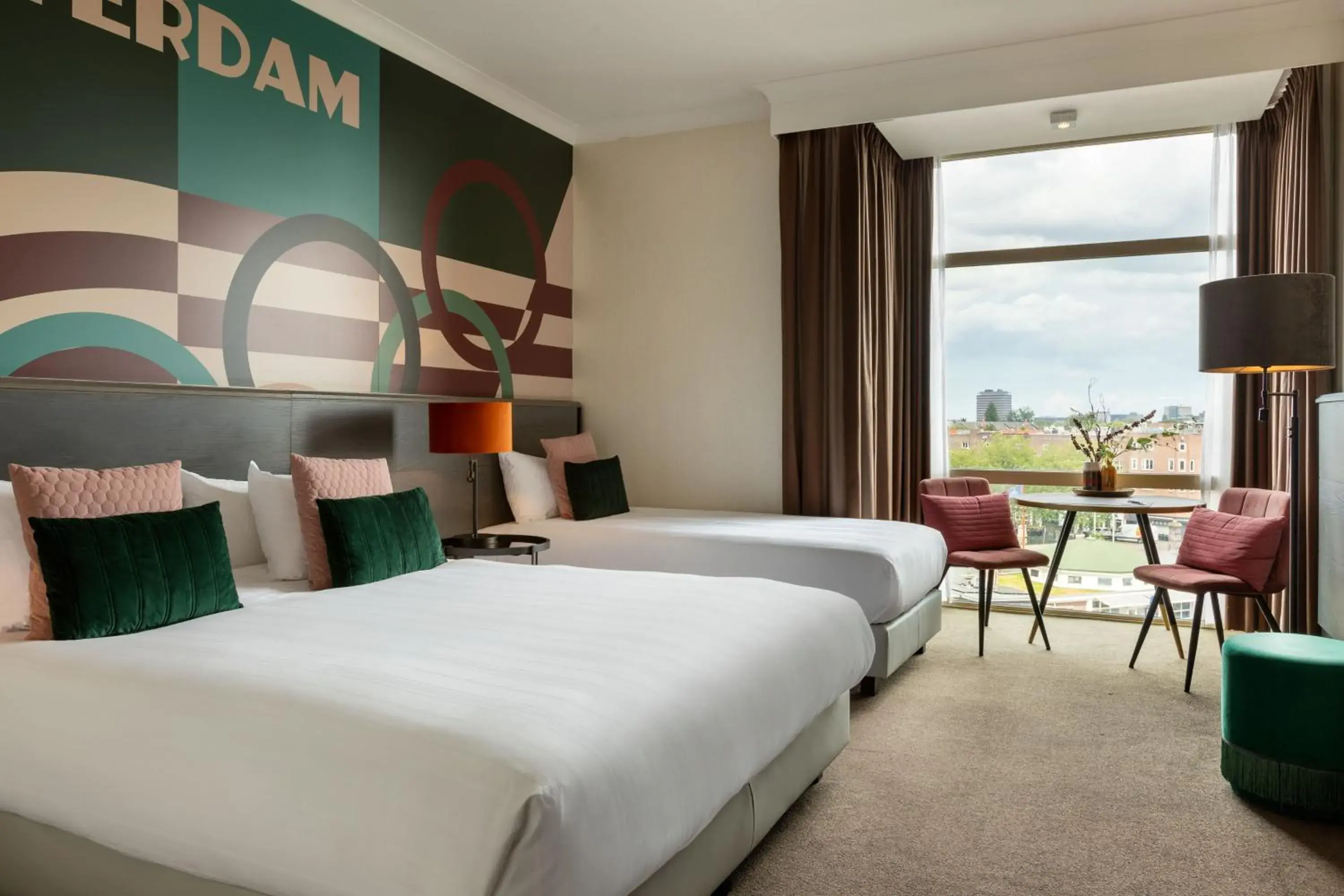 Photo of the whole room, Bed in Apollo Hotel Amsterdam, a Tribute Portfolio Hotel Photo of the whole room, Bed in Apollo Hotel Amsterdam, a Tribute Portfolio Hotel