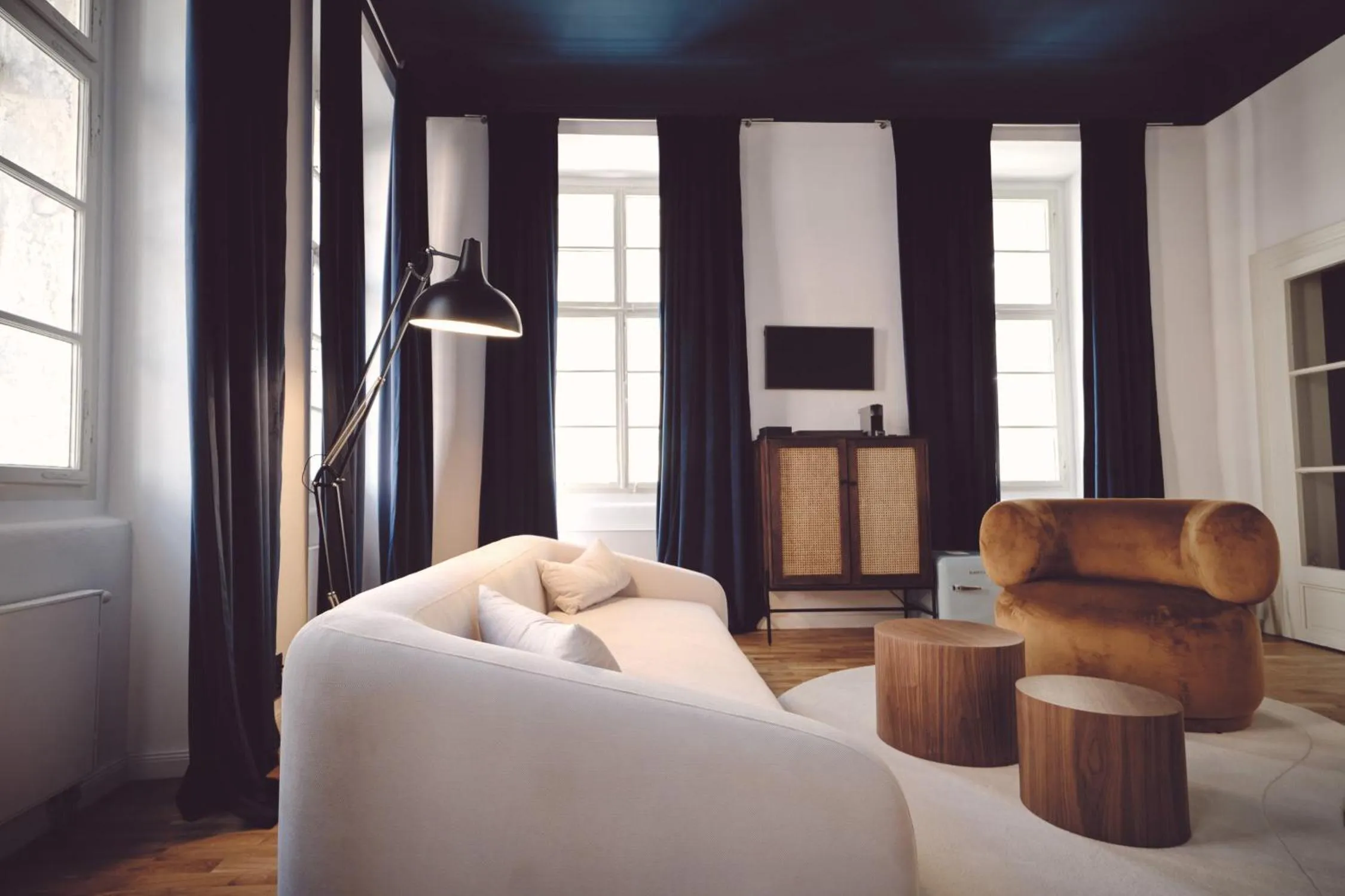 TV and multimedia in Domus Balthasar Boutique Hotel