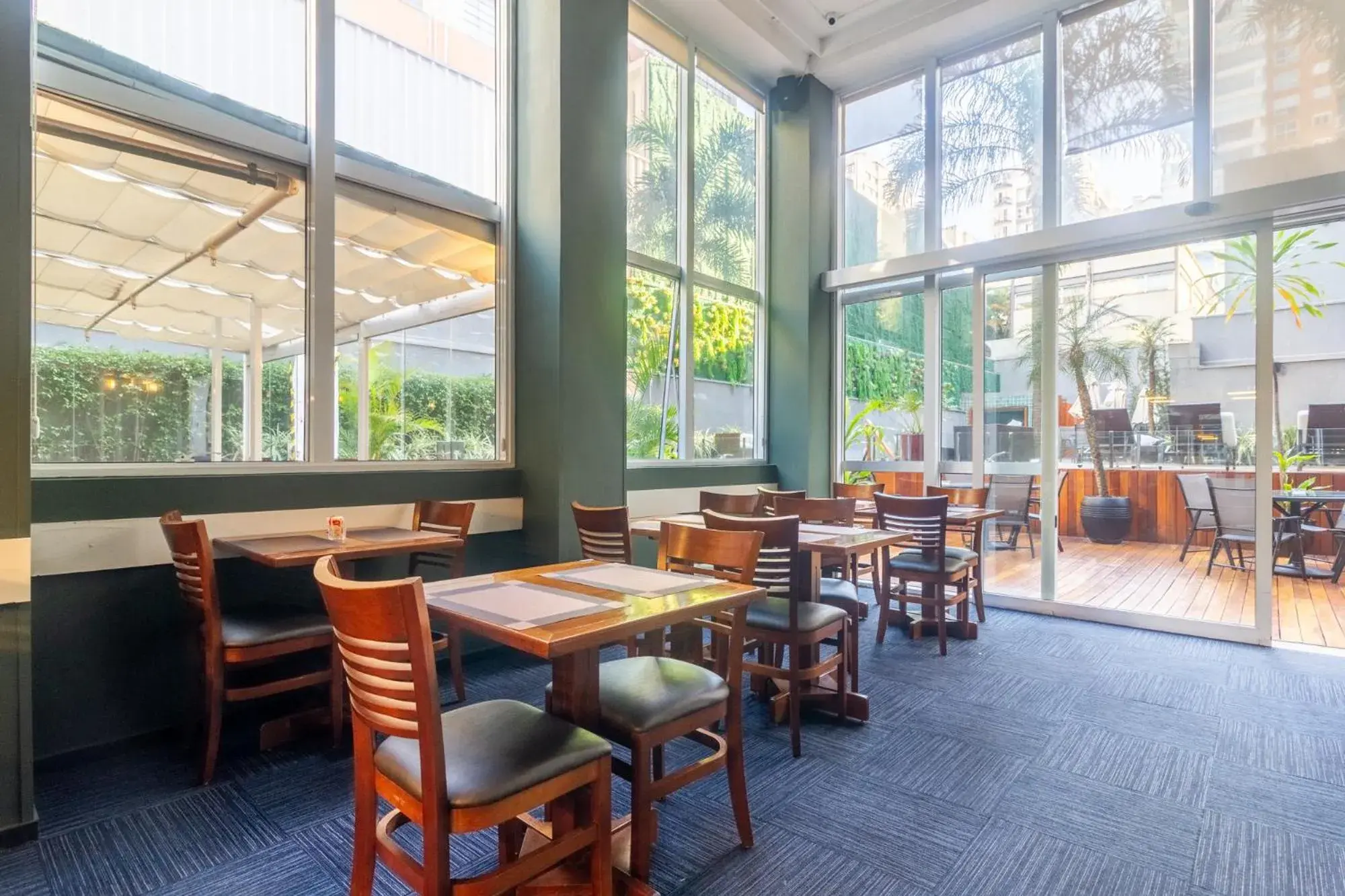 Restaurant/places to eat in Higienópolis The Standard Residence Restaurant/places to eat in Higienópolis The Standard Residence