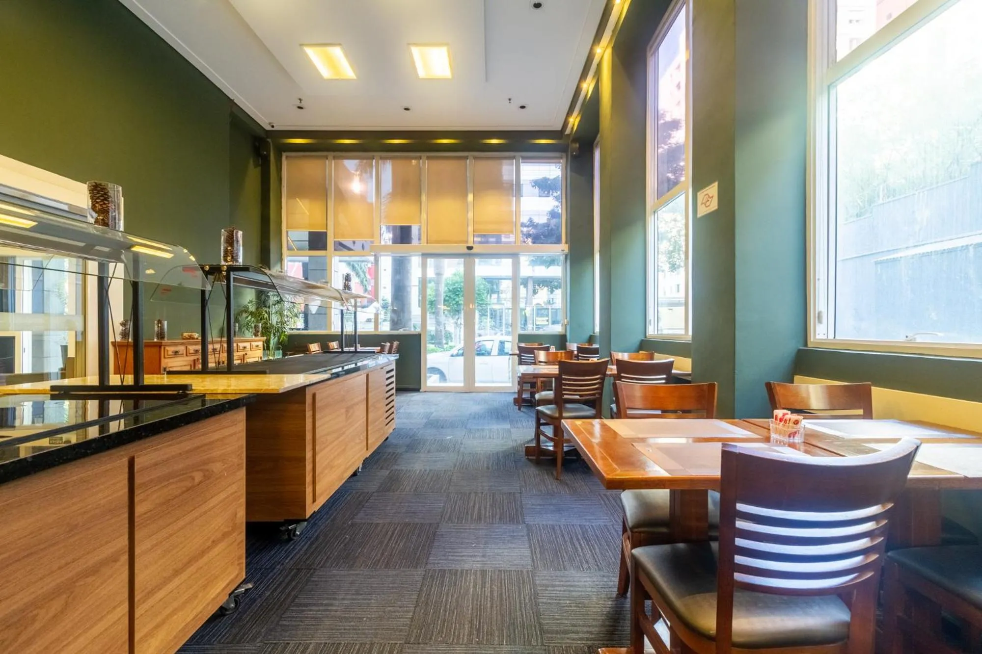 Restaurant/places to eat in Higienópolis The Standard Residence