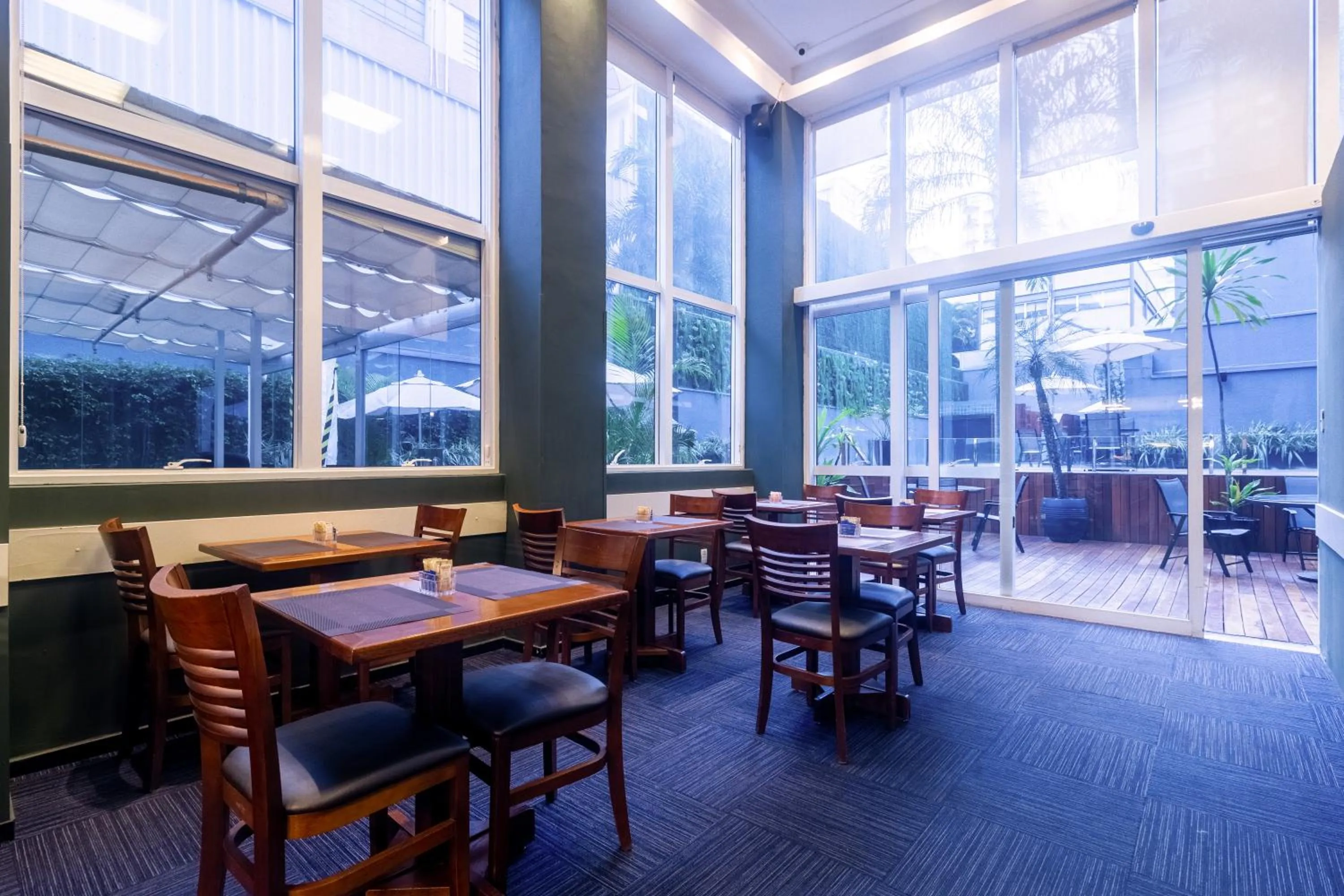 Restaurant/places to eat in Higienópolis The Standard Residence