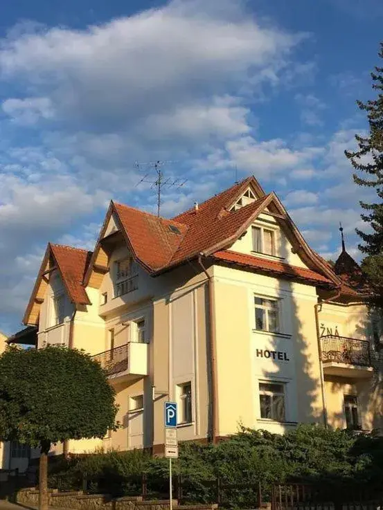 Hotel Lužná Hotel Lužná