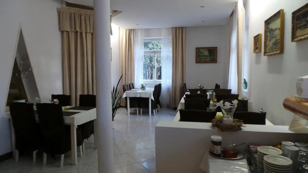Hotel Lužná