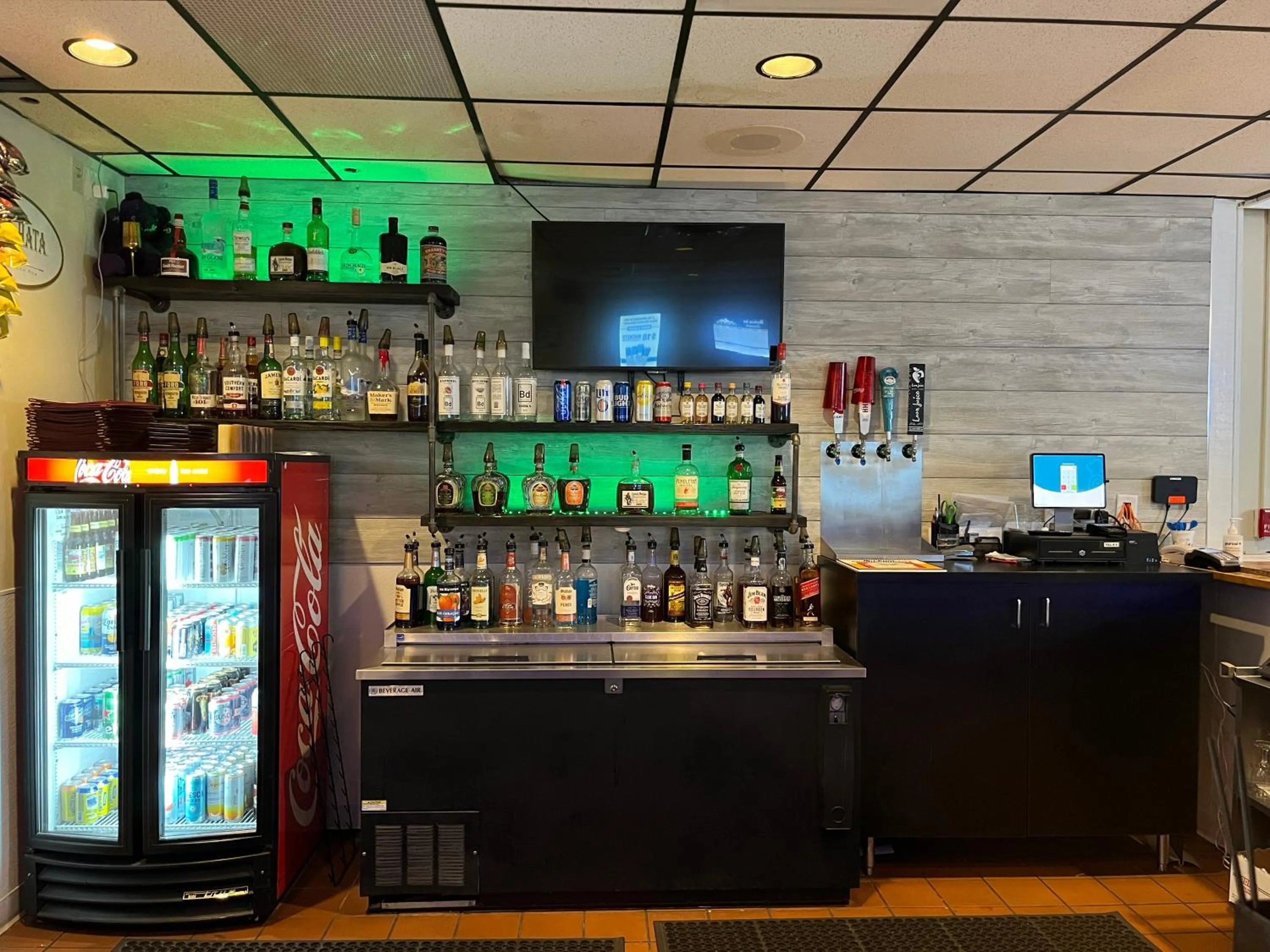 Lounge or bar in The Hudson Inn