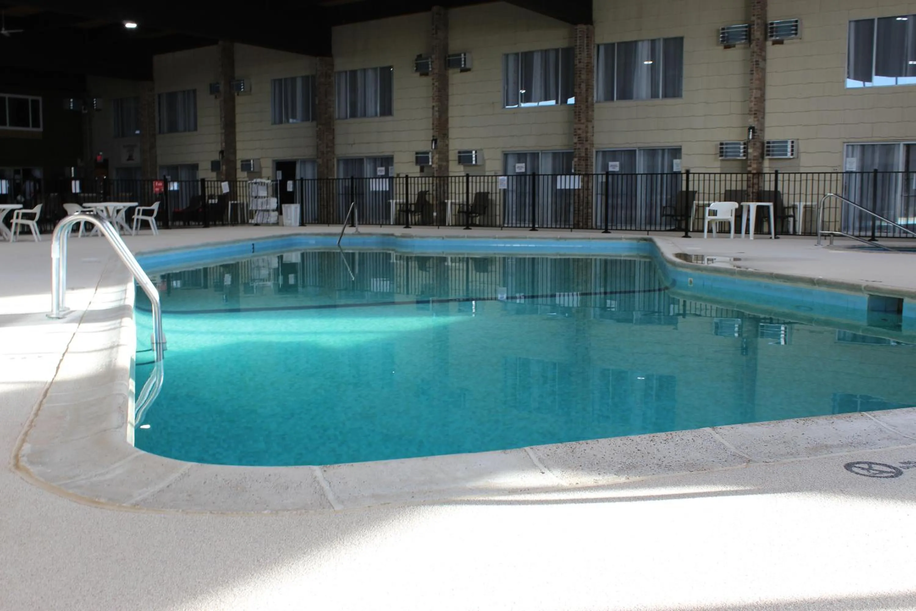 Swimming pool in The Hudson Inn