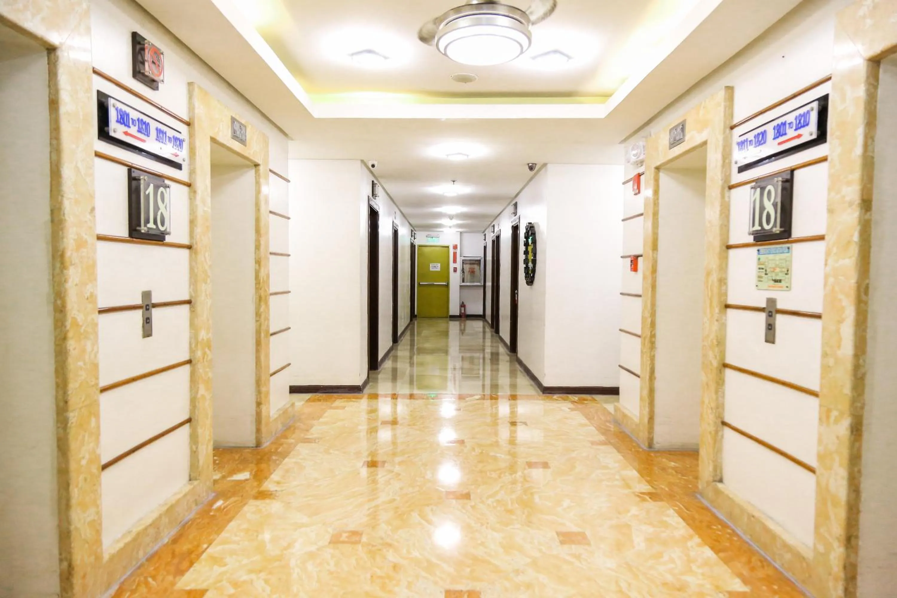 Pacific Bay Grand Suites