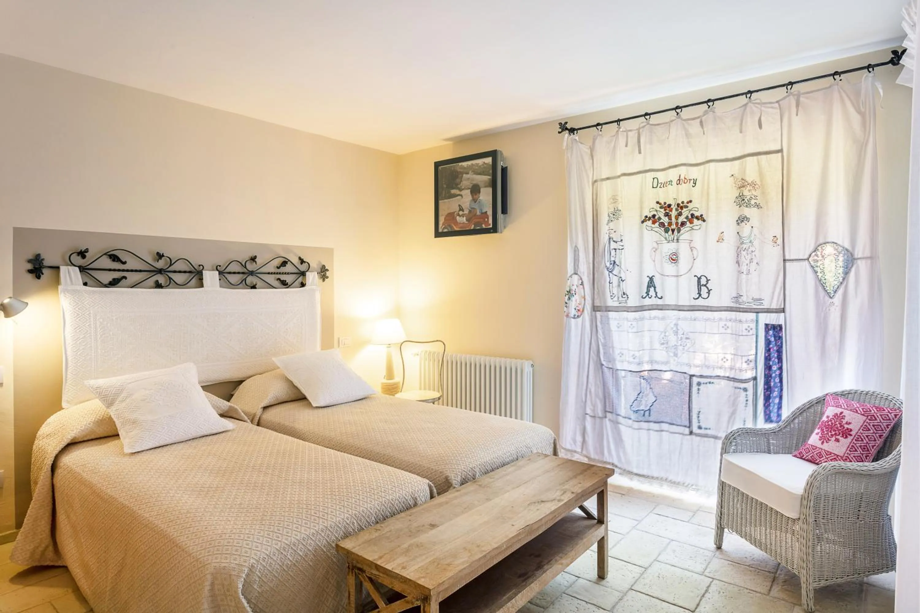 Bed in Albero Capovolto