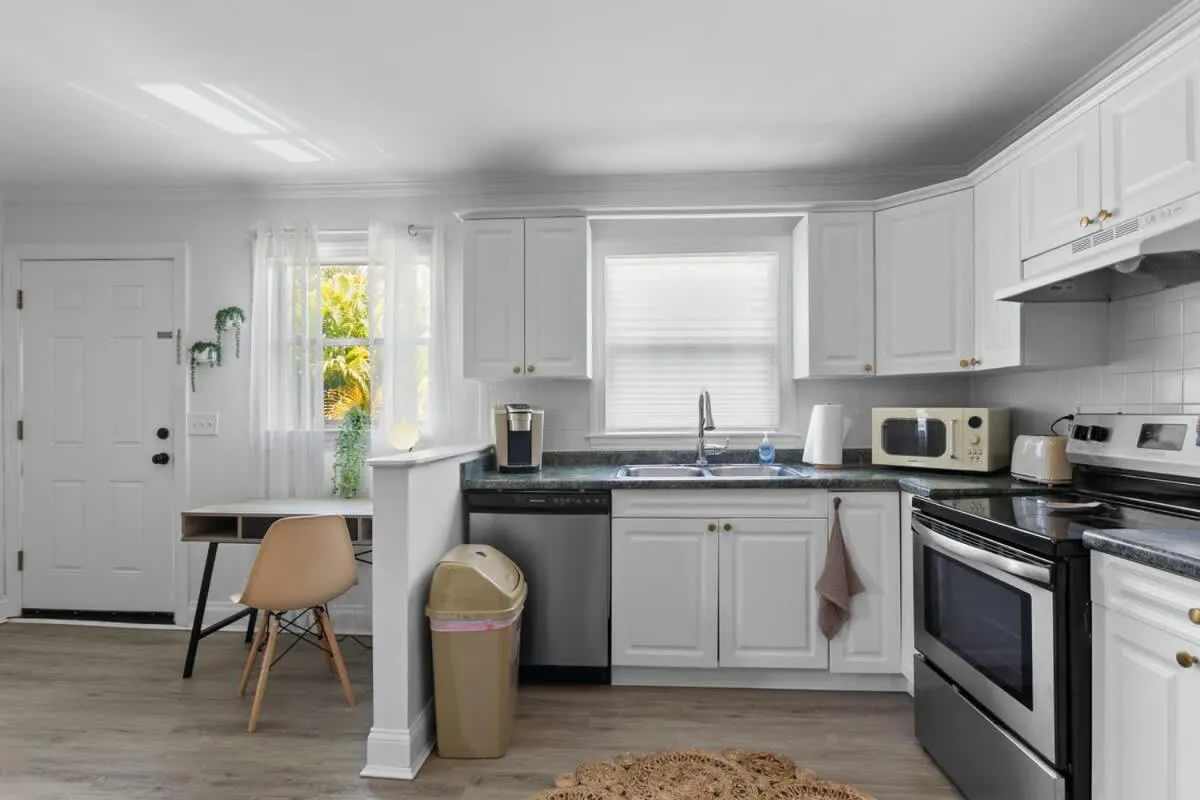 Boho Inspired Apt in the heart of Tampa Bay!