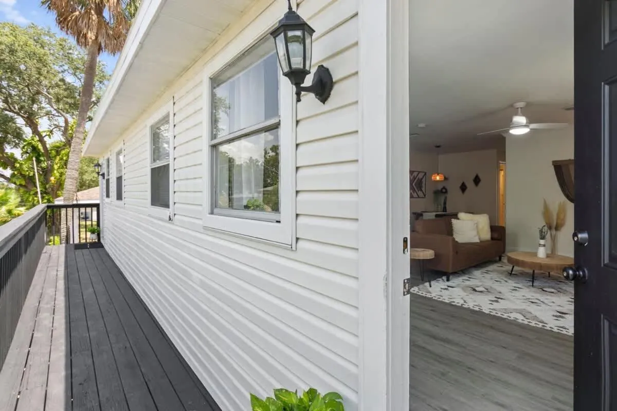 Boho Inspired Apt in the heart of Tampa Bay!