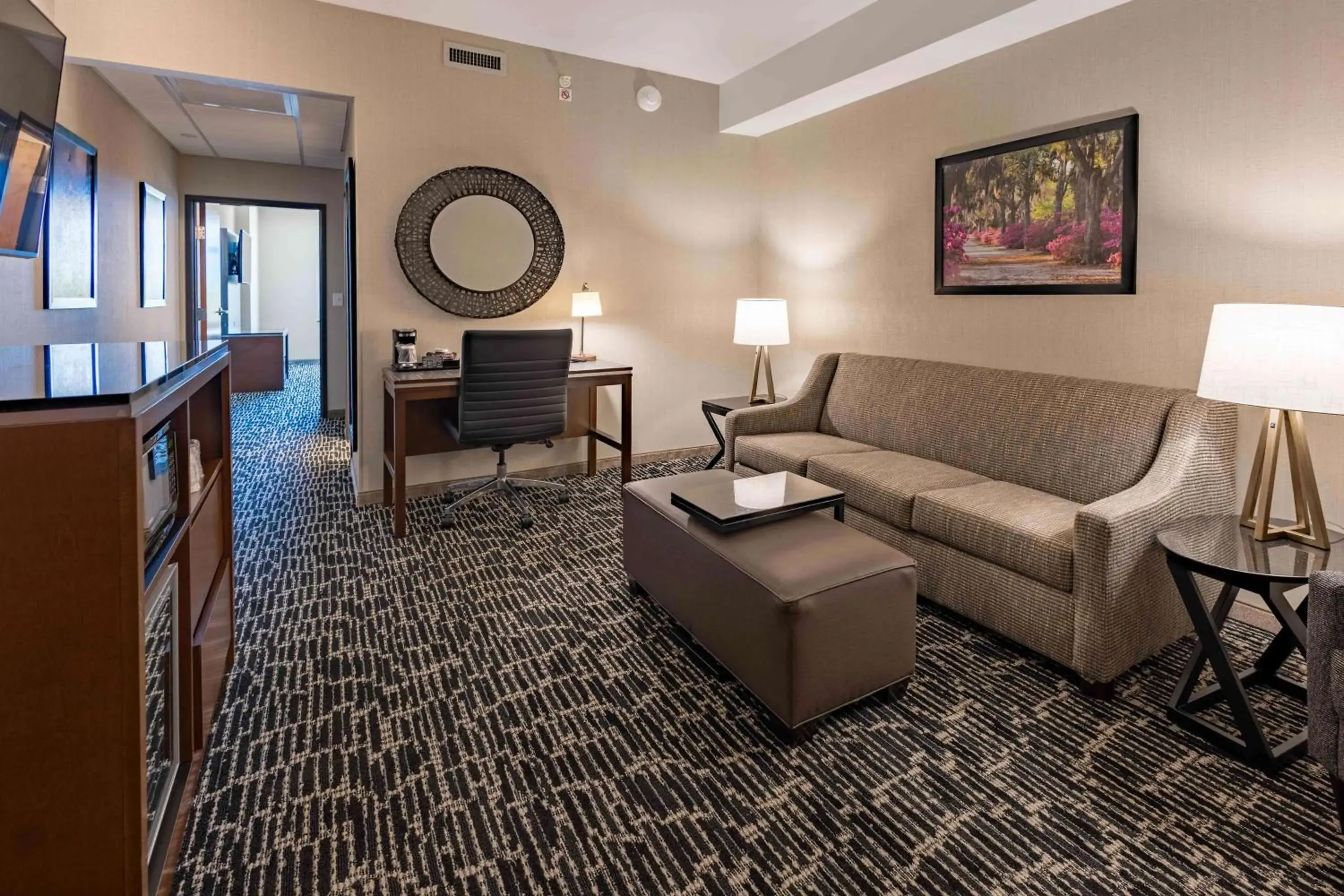 Bedroom in Drury Plaza Hotel Savannah Pooler Bedroom in Drury Plaza Hotel Savannah Pooler