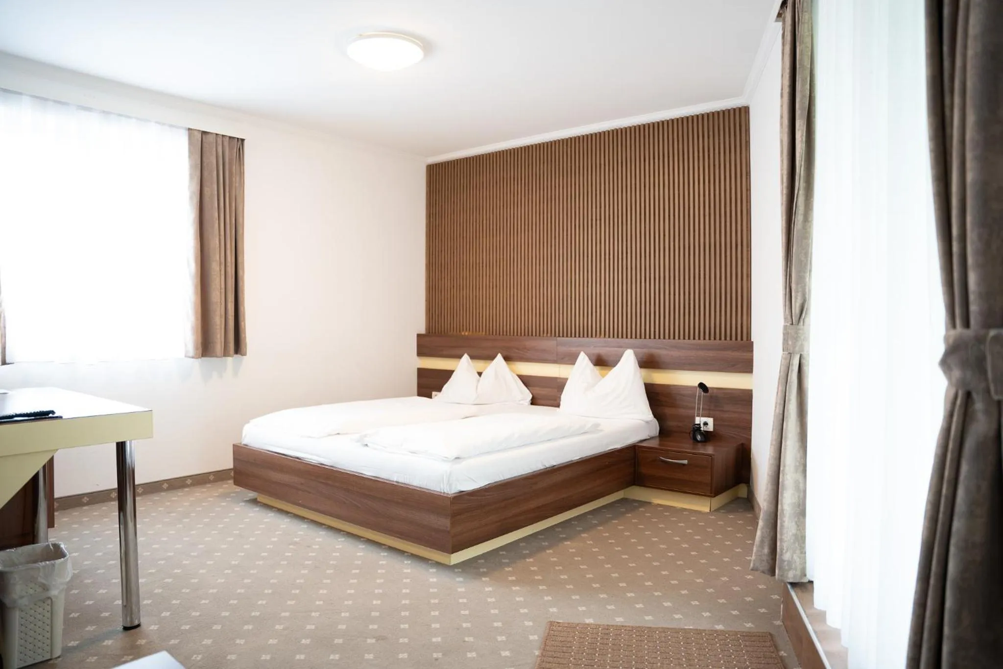 Bed in Primus Hotel & Apartments