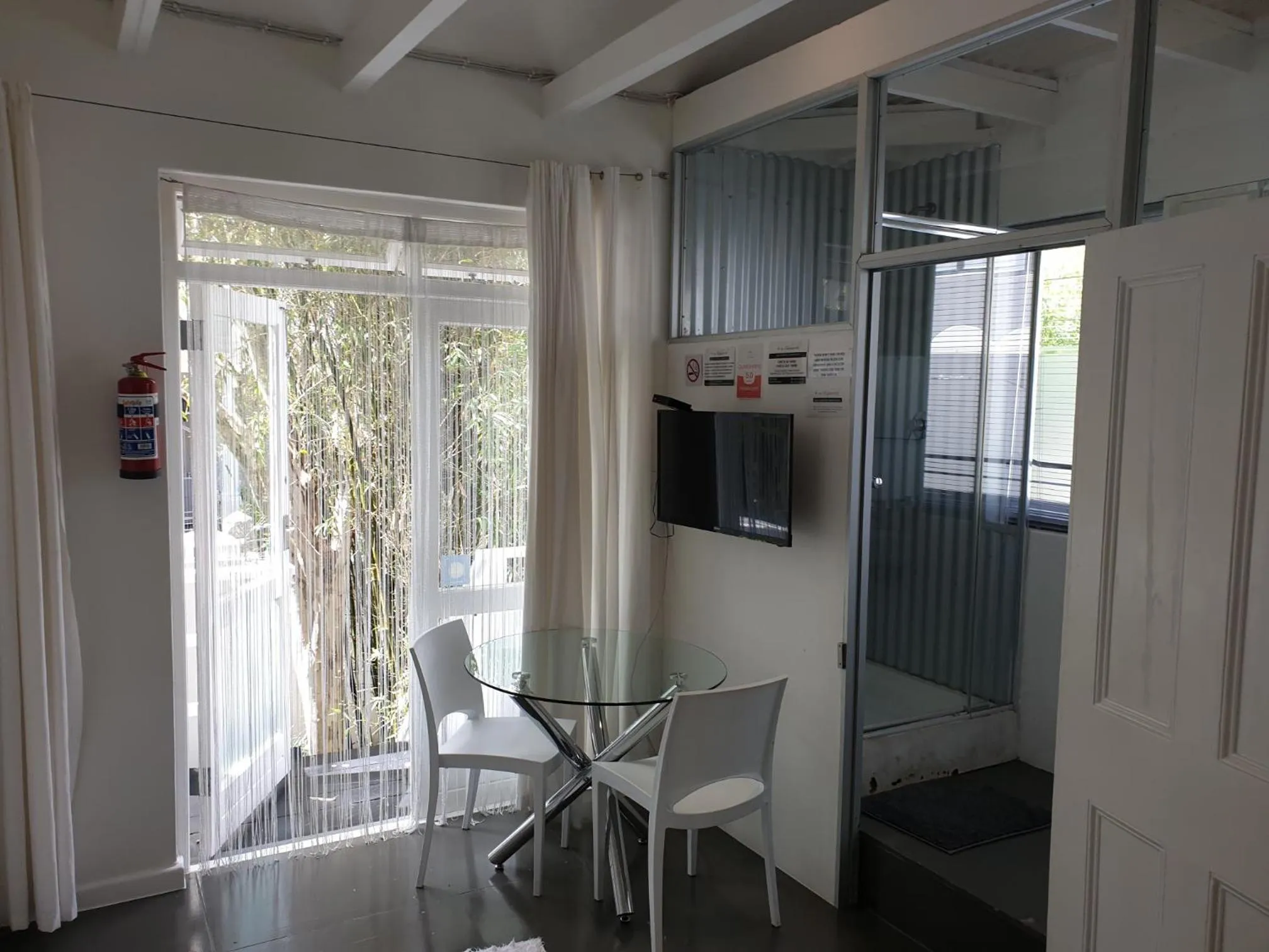 TV and multimedia in 4 on Highworth Apartments and Studios