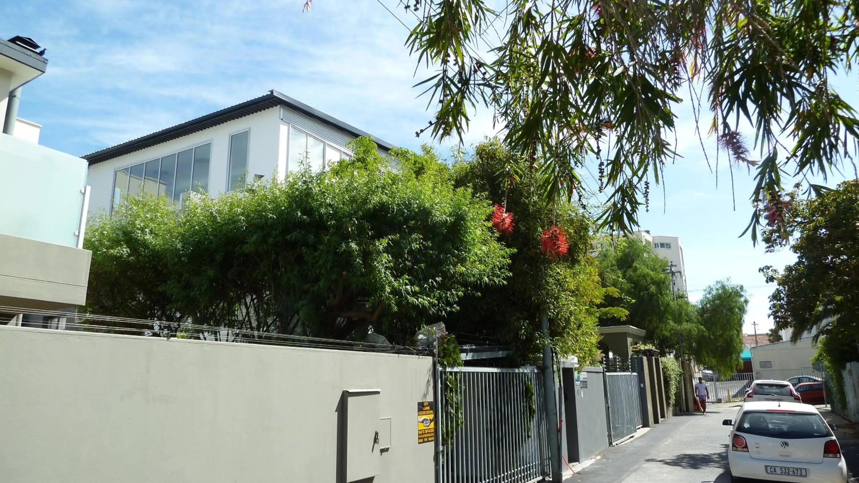 Facade/entrance in 4 on Highworth Apartments and Studios