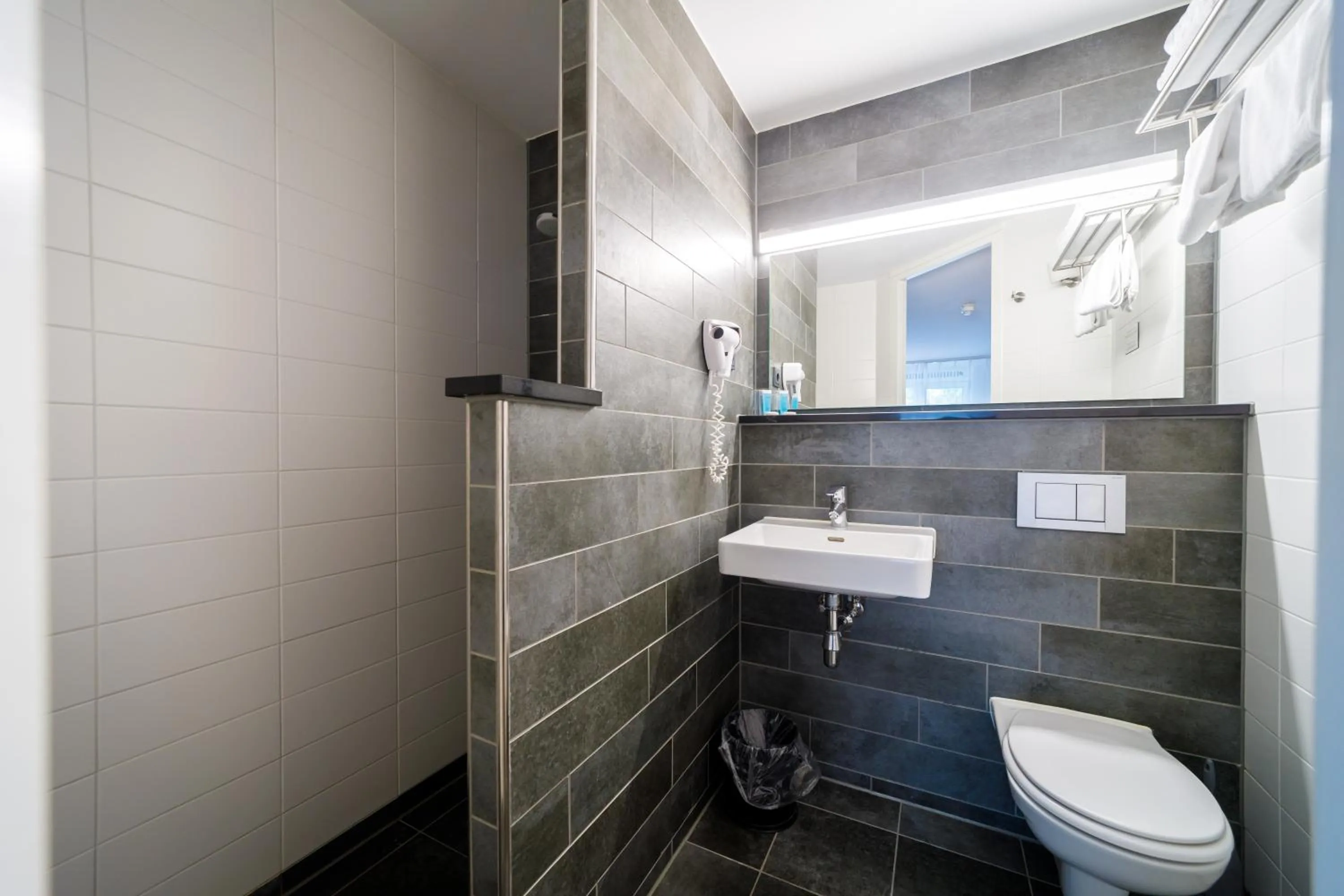 Bathroom in Bastion Hotel Maastricht Centrum