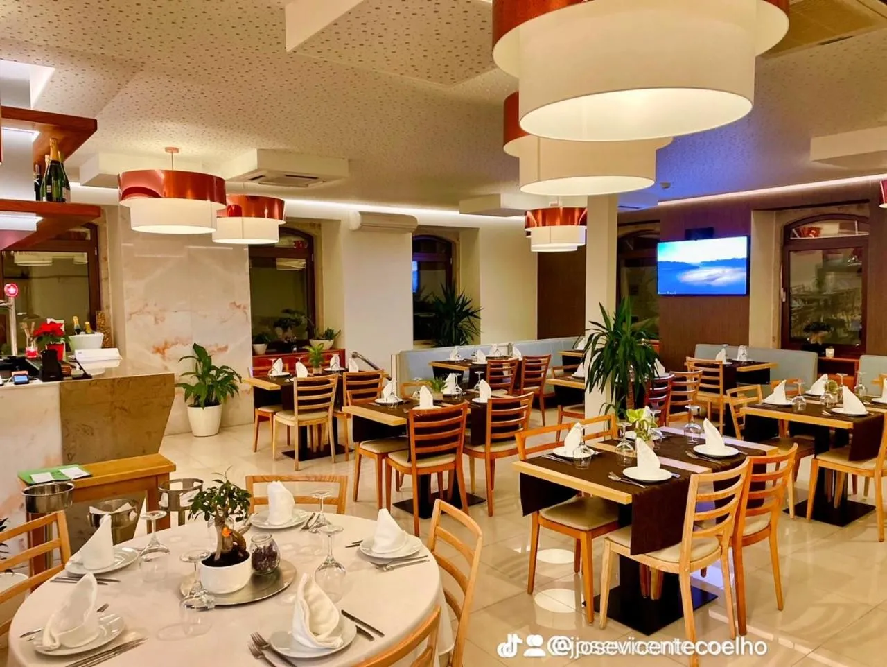 Restaurant/places to eat in Salero Guest House