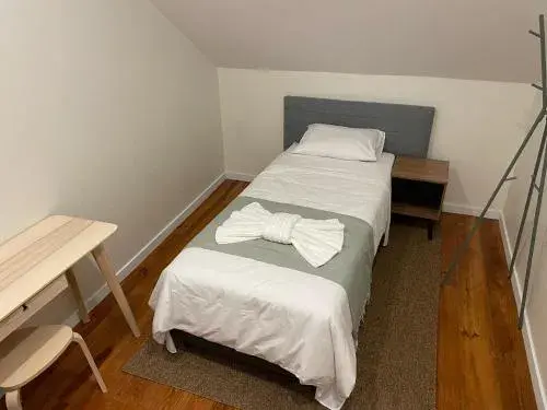Large Single Room in Salero Guest House Large Single Room in Salero Guest House