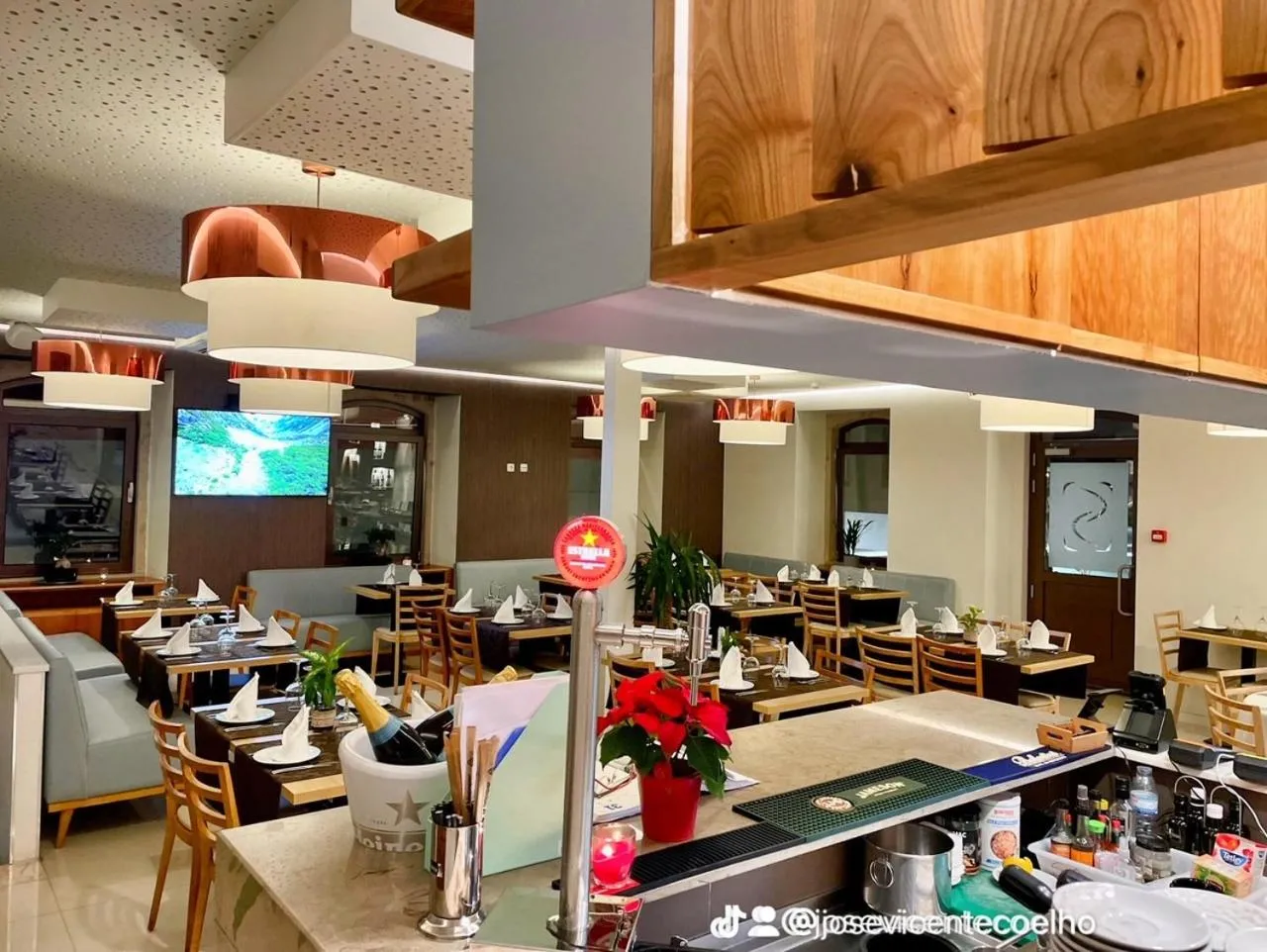 Restaurant/places to eat in Salero Guest House