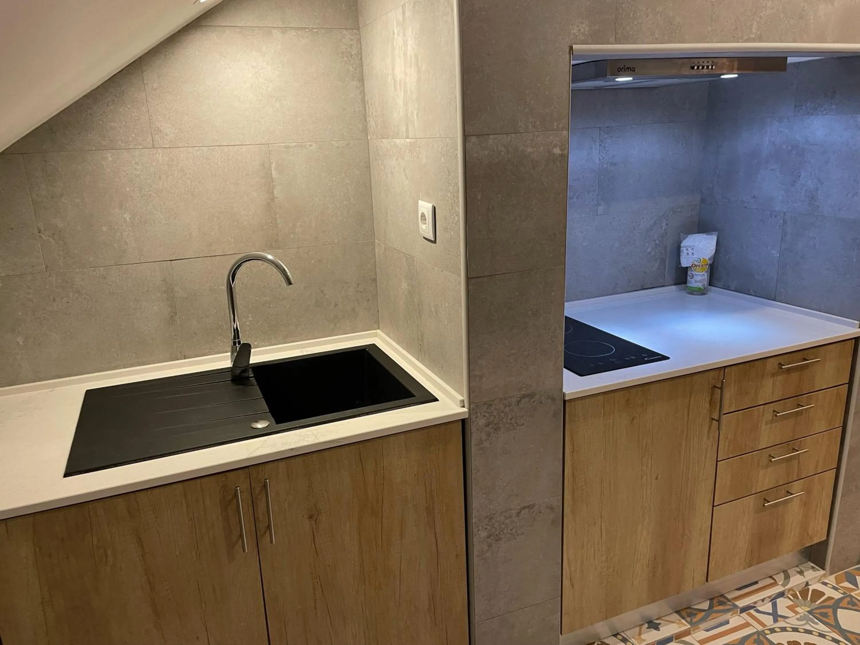 Kitchen or kitchenette in Salero Guest House
