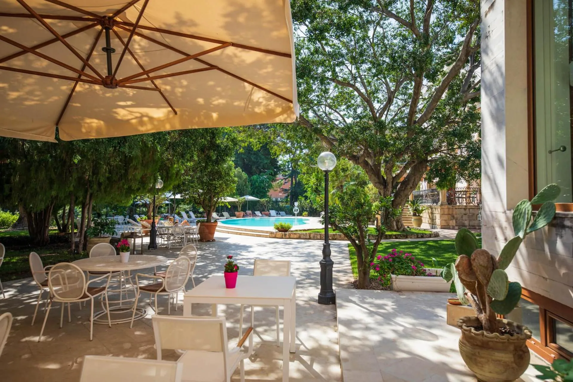 Patio in Hotel Parco delle Fontane