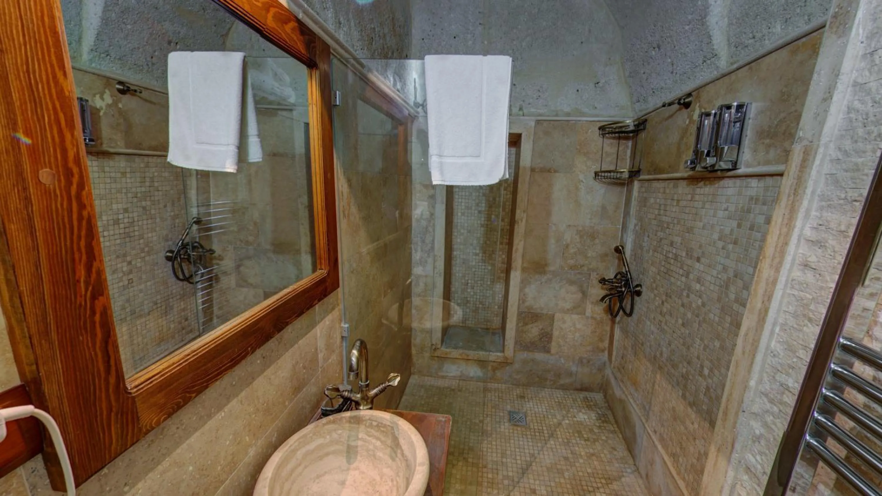 Shower in Hikmet's House